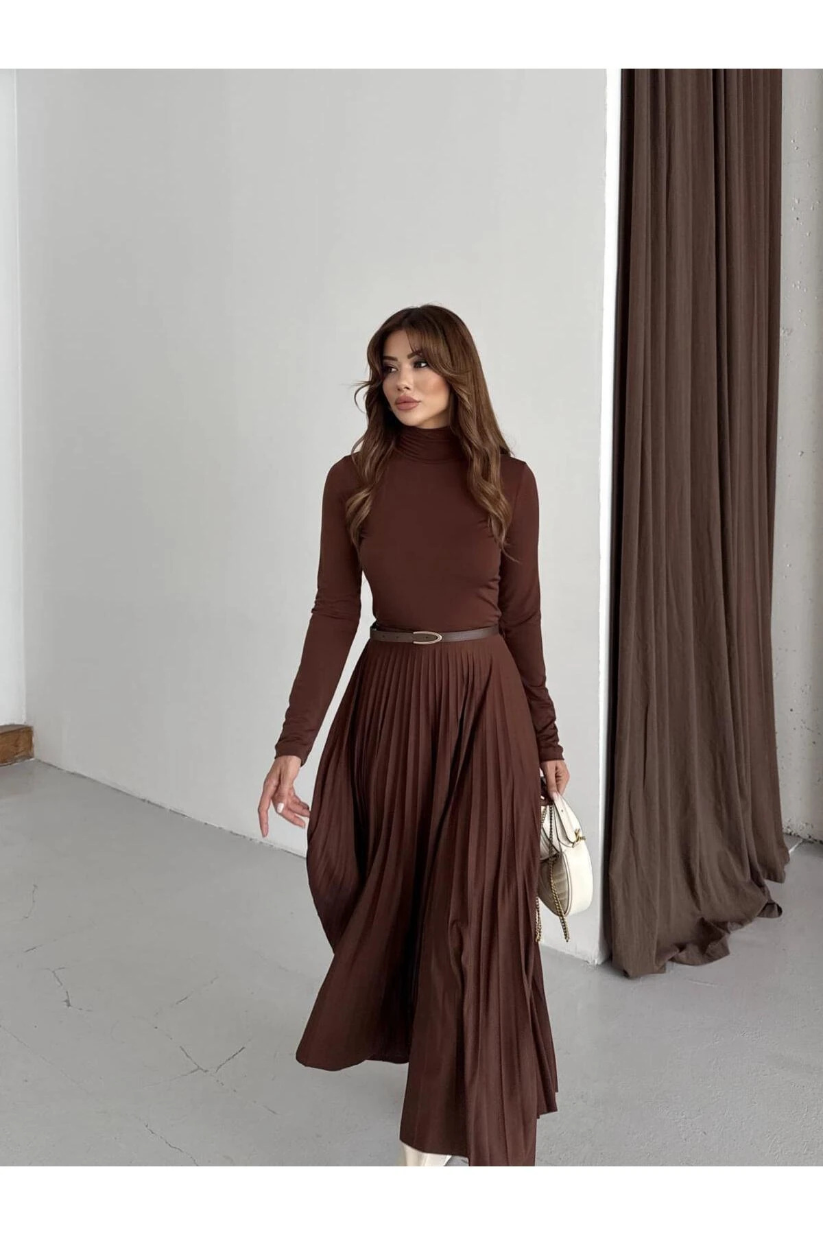 Sandy Pilise Detay Kemerli Elbise