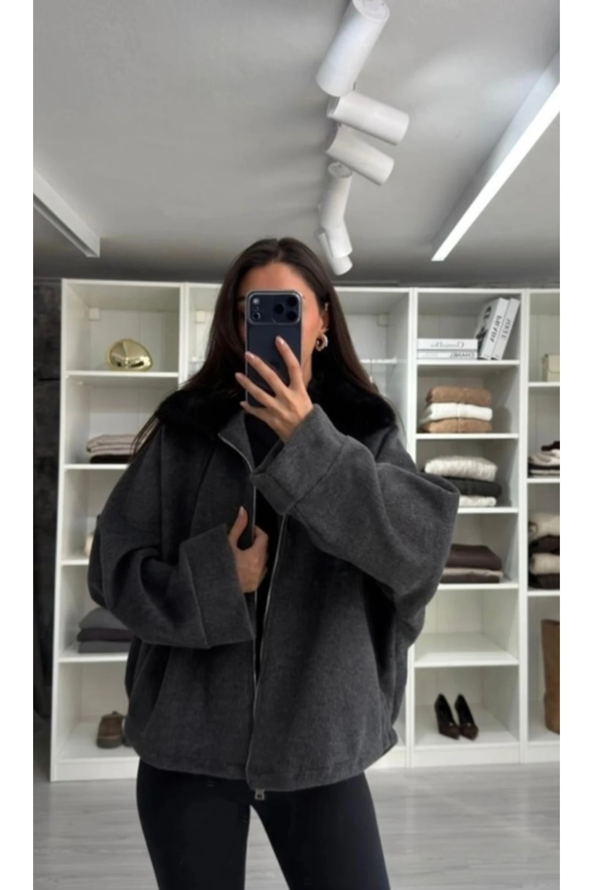 KÜRK YAKALI ASTARSIZ KAŞE MONT