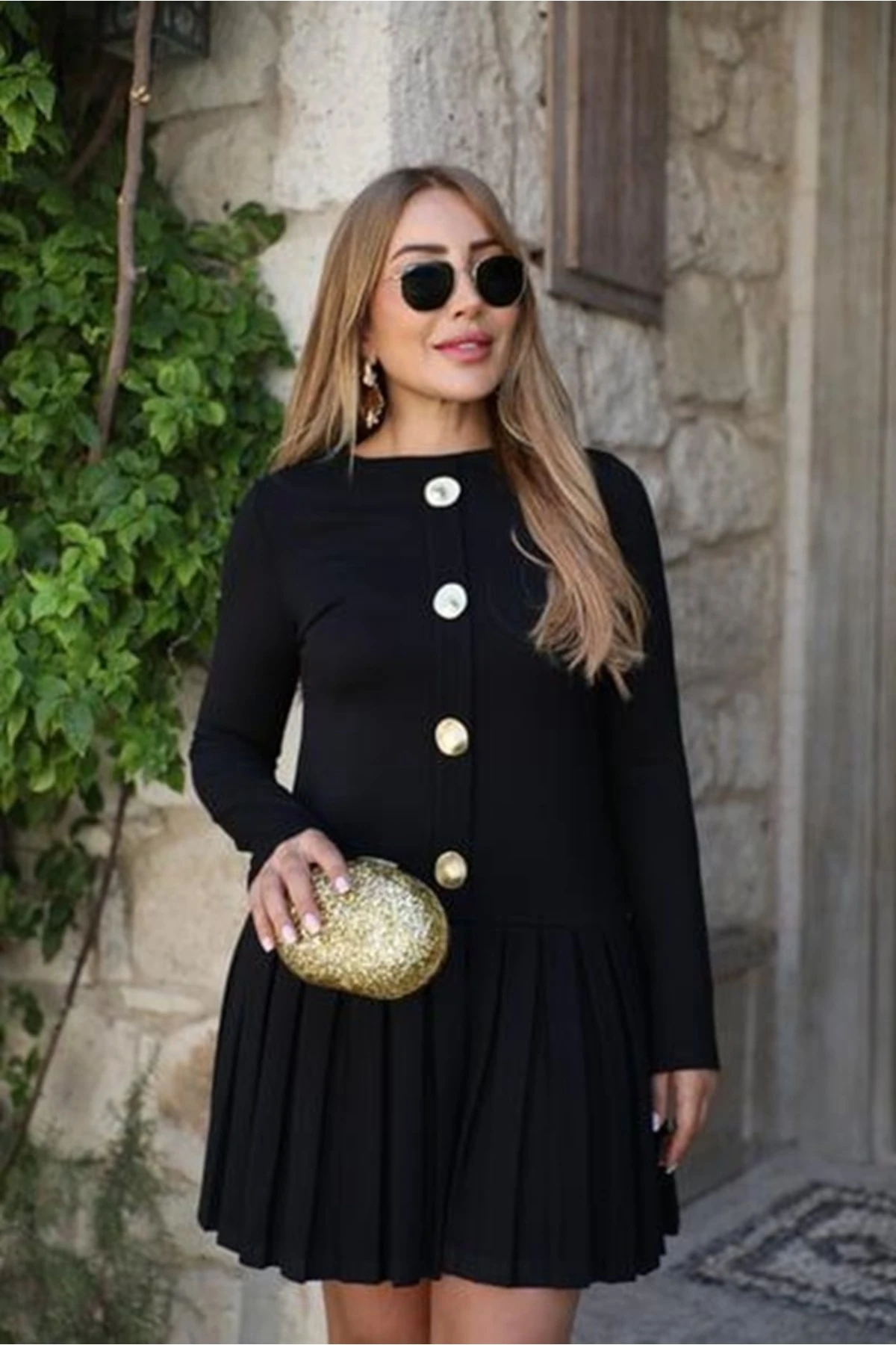 Siyah Çelik Örme Düğme Detay Pliseli Elbise