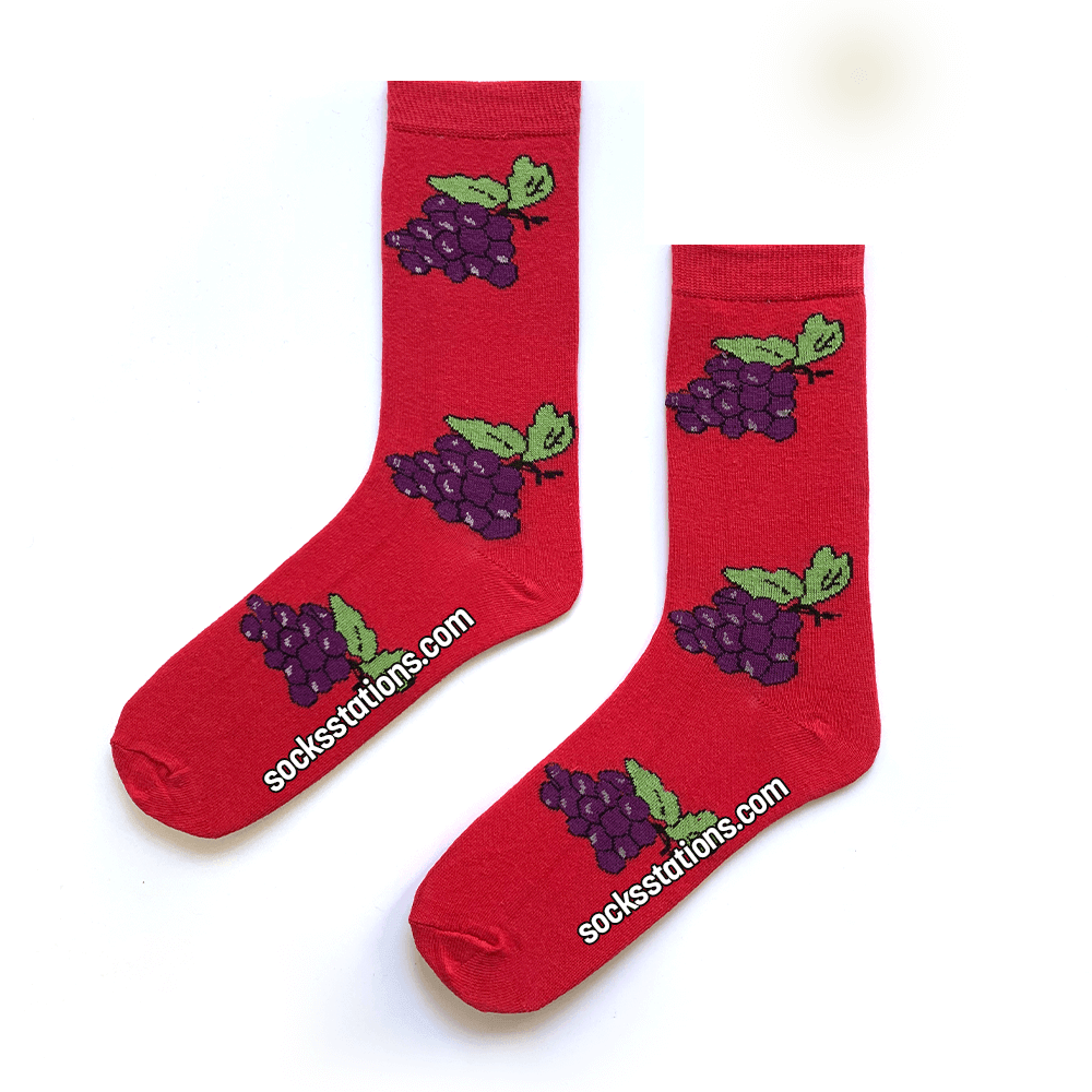 Mor Üzüm Salkımı Desenli Kırmızı Renkli Pamuklu Soket Çorap