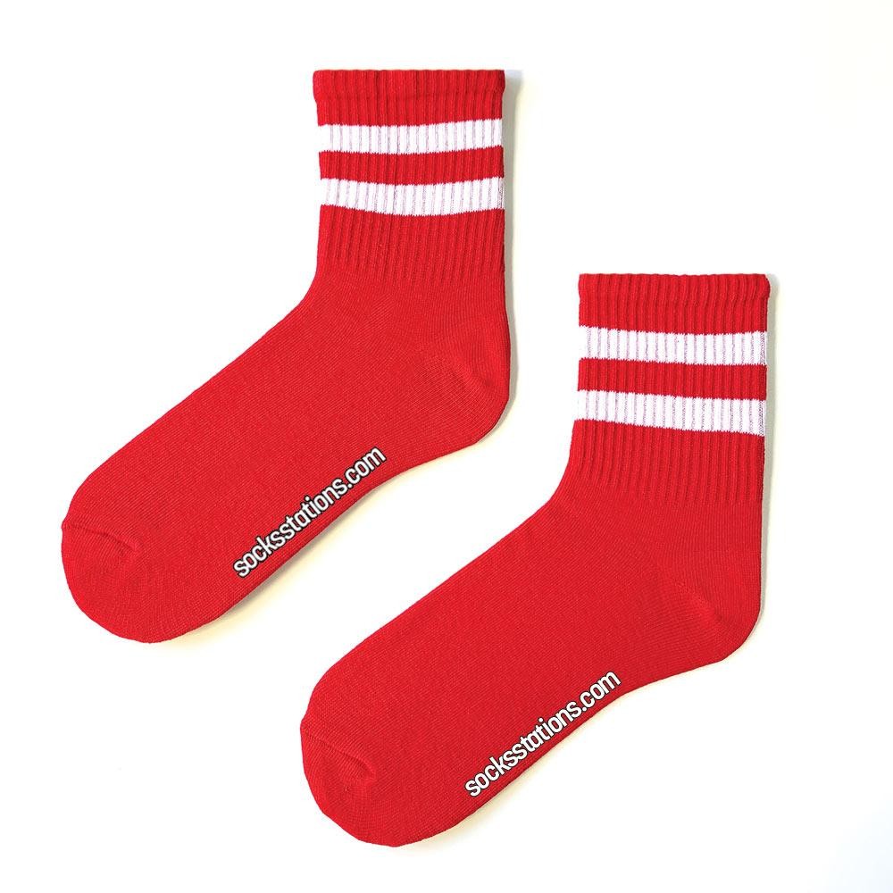 Çizgili Desenli Şekilli Spor Kırmızı Kısa Çorap