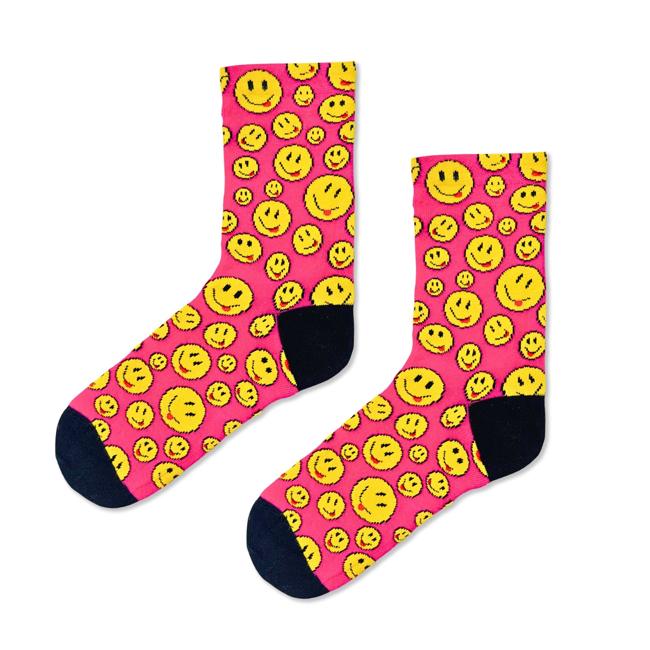 Smile Desenli Emoji Şekilli Pembe Renkli Soket Çorap