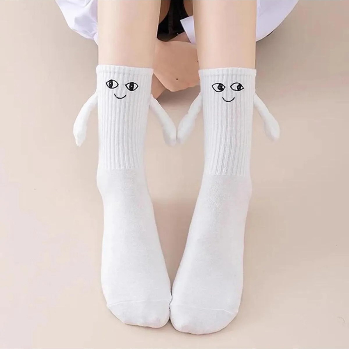 Mıknatıslı El Ele Tutuşan Sevgili Çorabı 1 Çift - Sevgililer Günü Özel 
