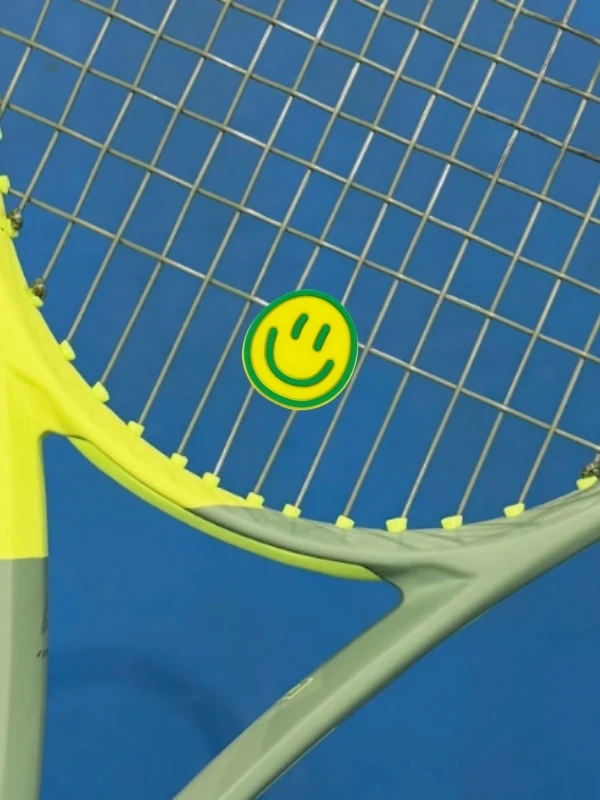 Tenis Titreşim Engelleyici Gülen Surat