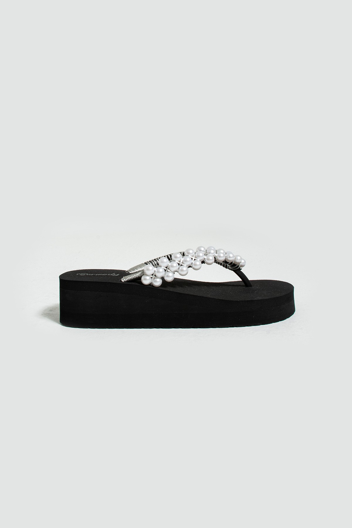 Sabrina Taşlı Platform Parmak Arası Acıtmaz Plaj Terlik Flip Flops - gümüş