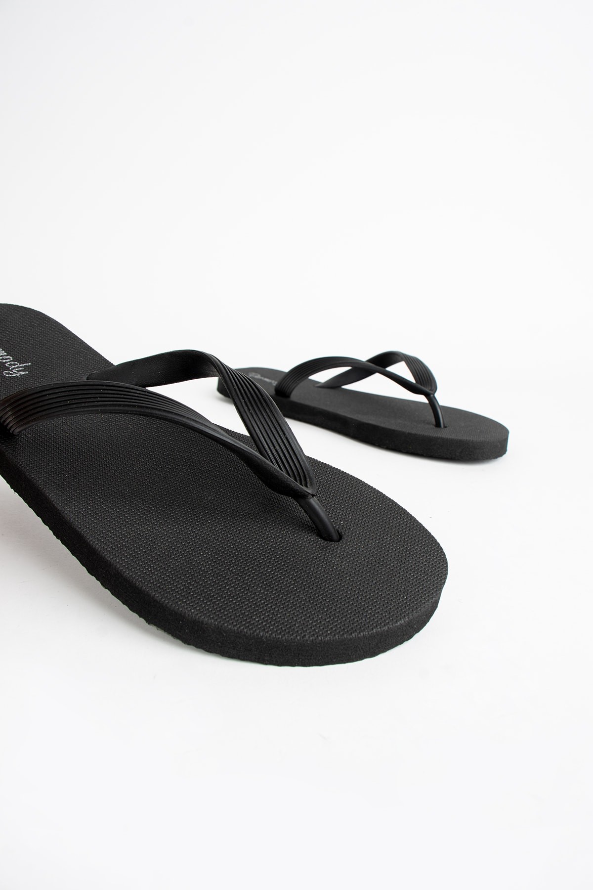 Erkek Rahat Parmak Arası Basic Plaj Terliği Flipflops - siyah