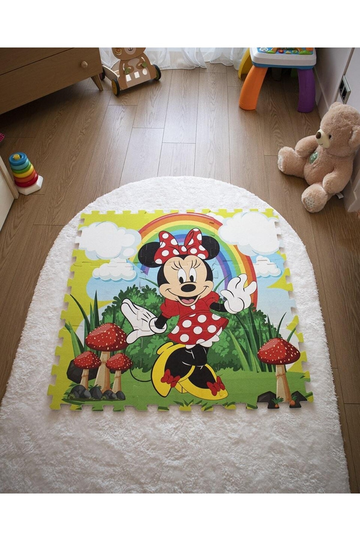 Minnie Mouse 9 Parça Eğitici Eğlendirici Keçe Kaplı Eva Puzzle Yer Karosu Oyun Halısı