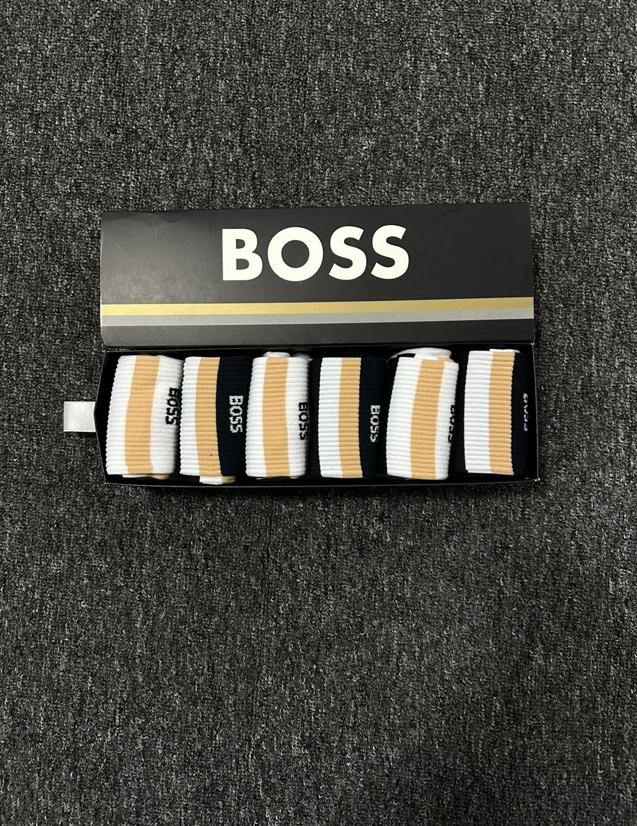 Boss Kutulu 6'lı Uzun Çorap