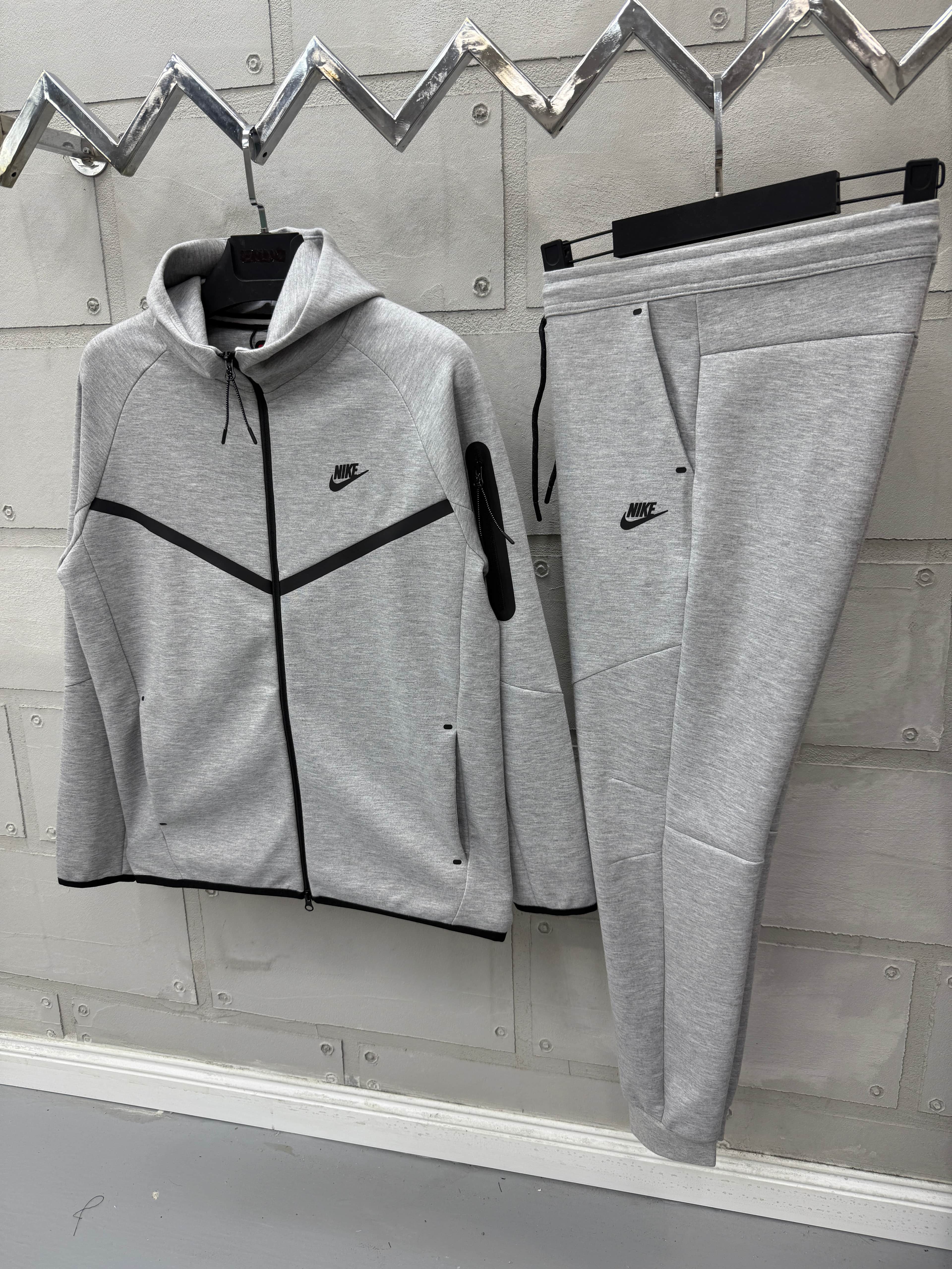 NK Tech Fleece Eşofman Takım Gri