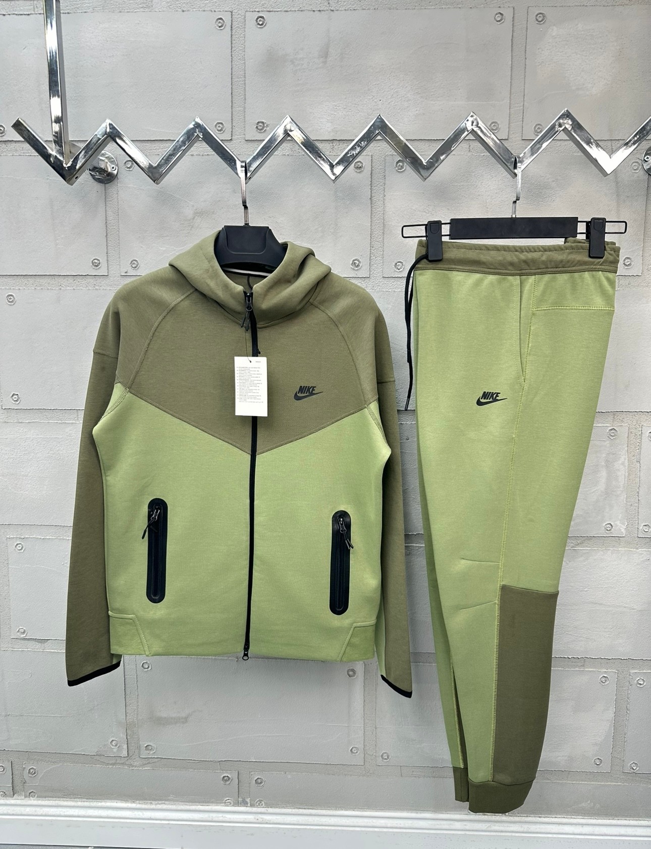 Yeni Sezon Sportswear Tech Fleece Windrunner Takım