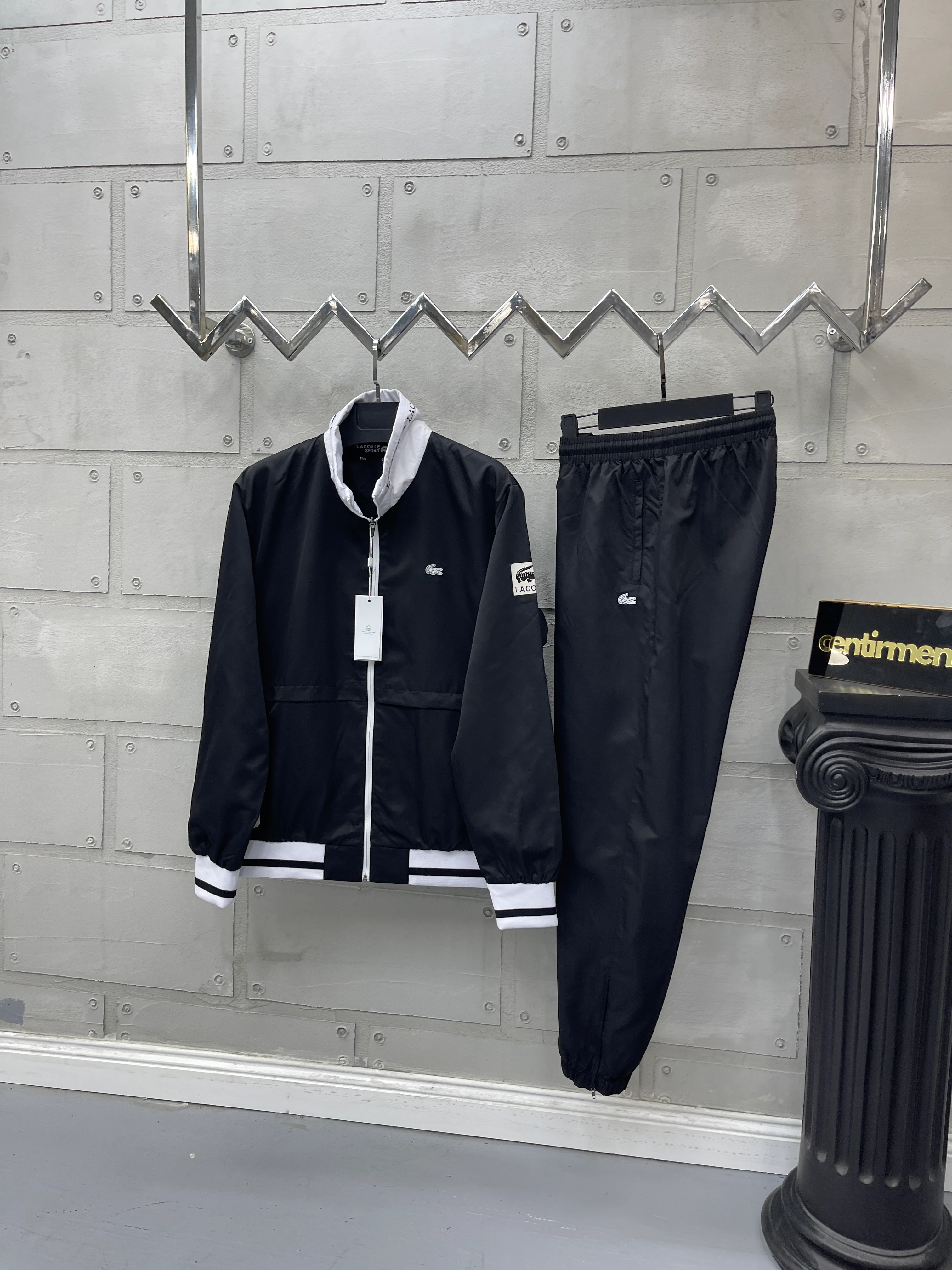 Lcst Boyun Detaylı Maraton Eşofman Takım 