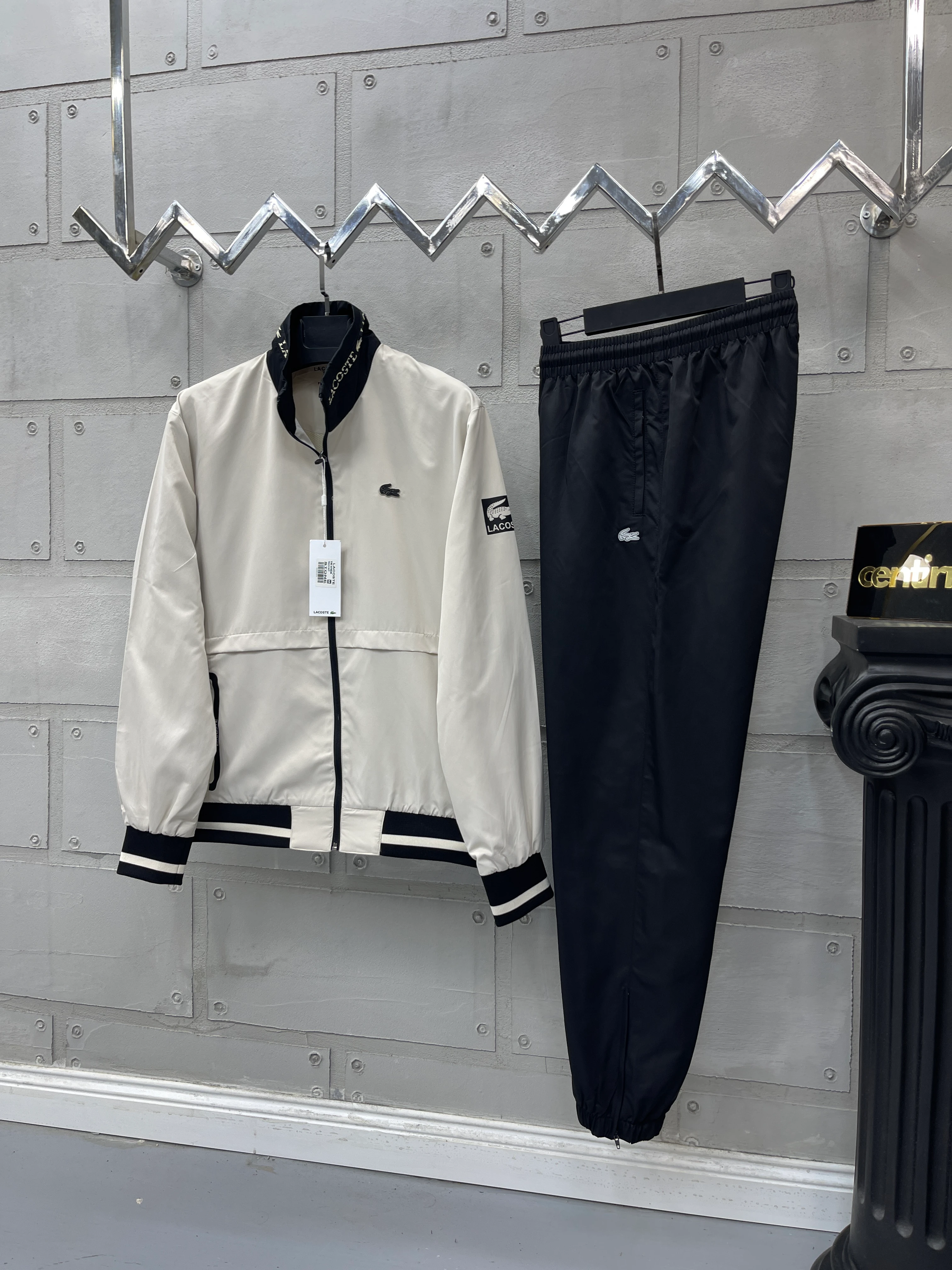 Lcst Boyun Detaylı Maraton Eşofman Takım 