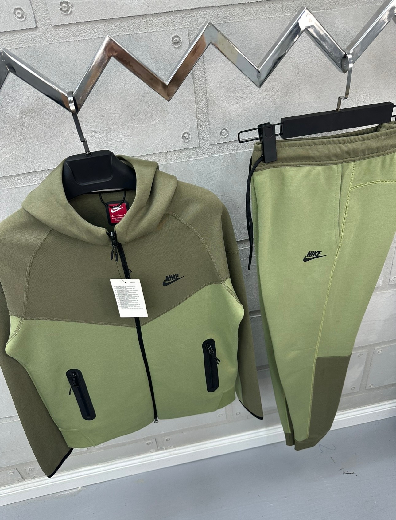 Yeni Sezon Sportswear Tech Fleece Windrunner Takım