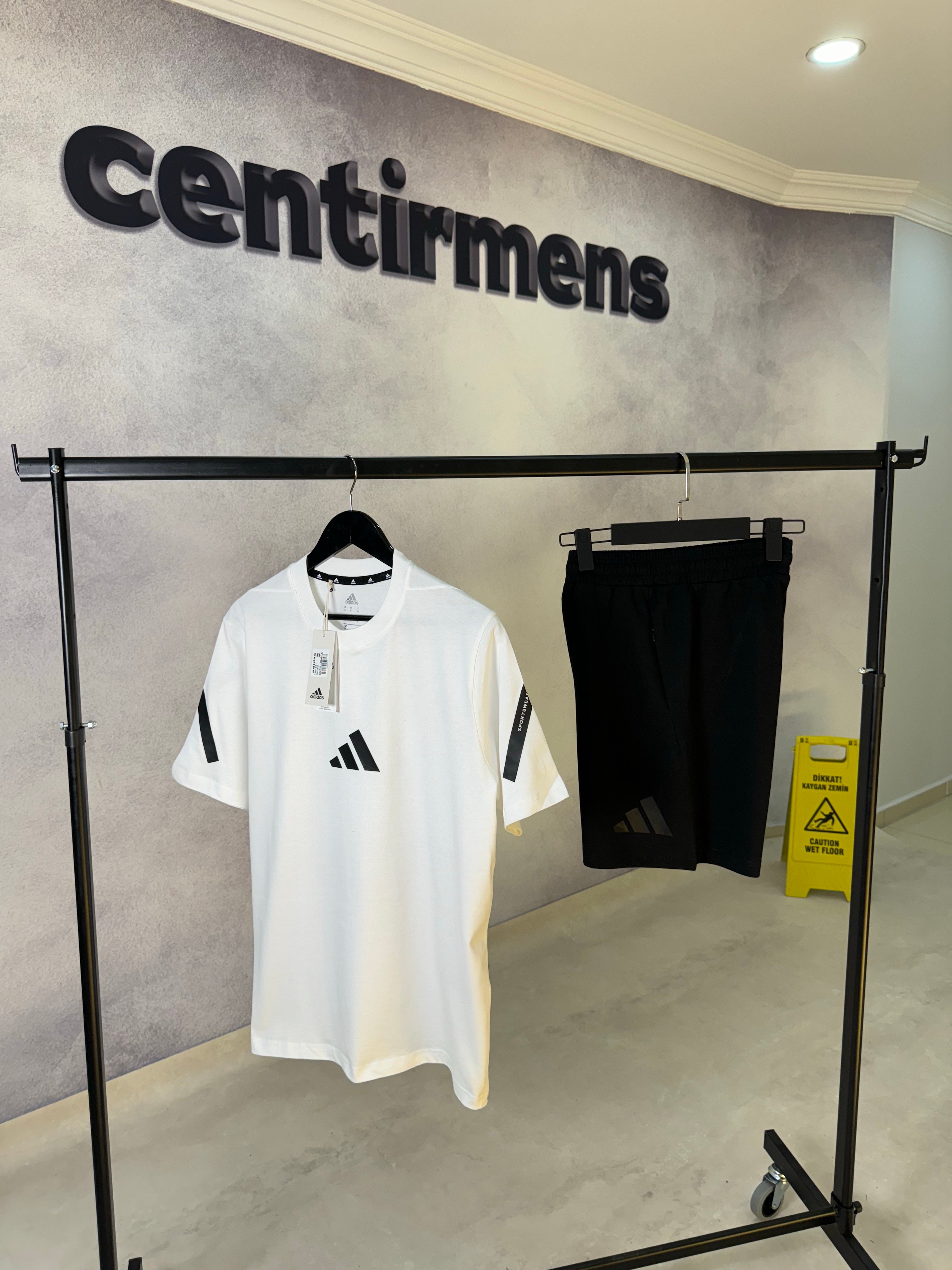Adidas Zne Siyah Şortlu Beyaz Takım