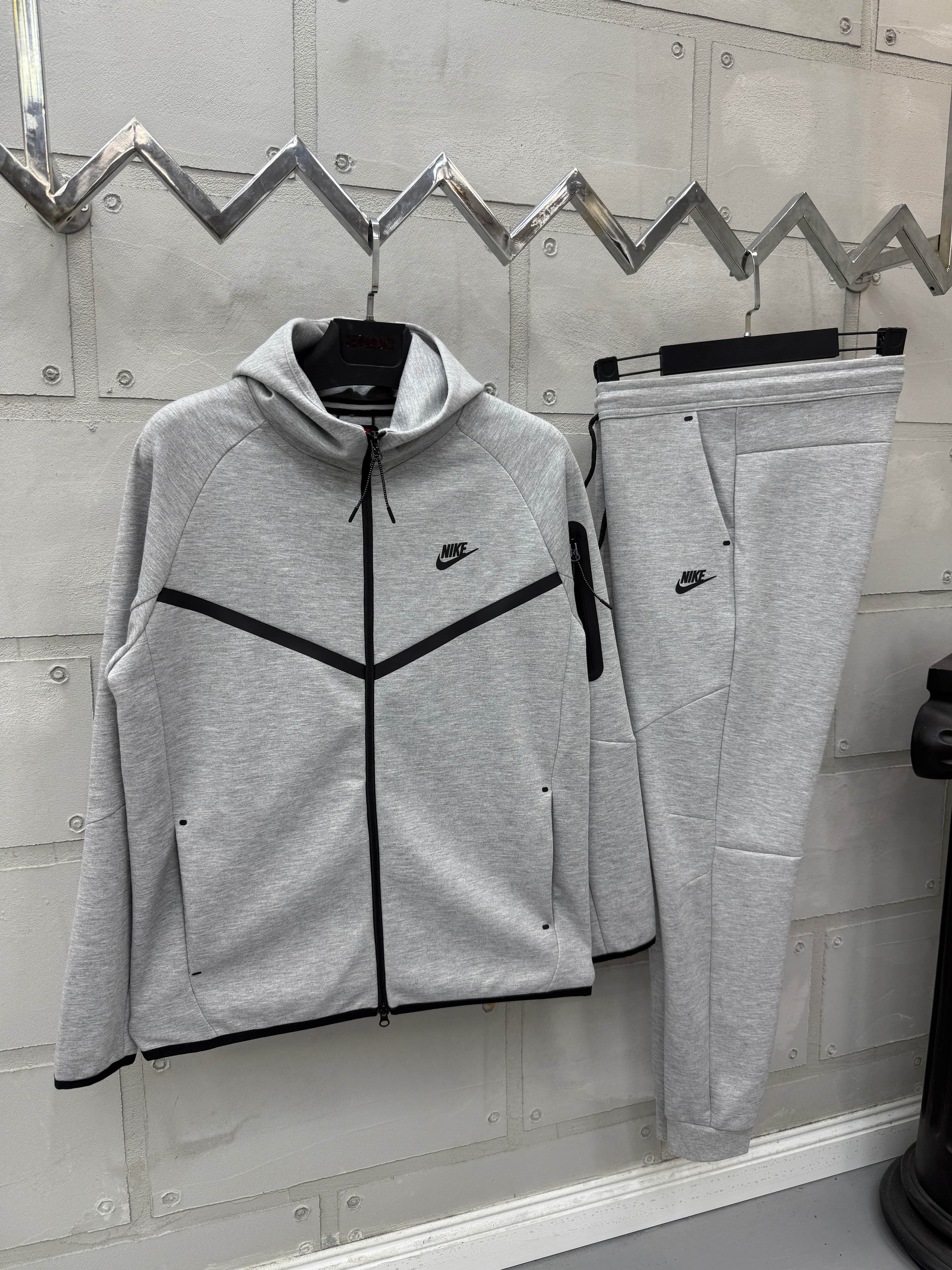 NK Tech Fleece Eşofman Takım Gri