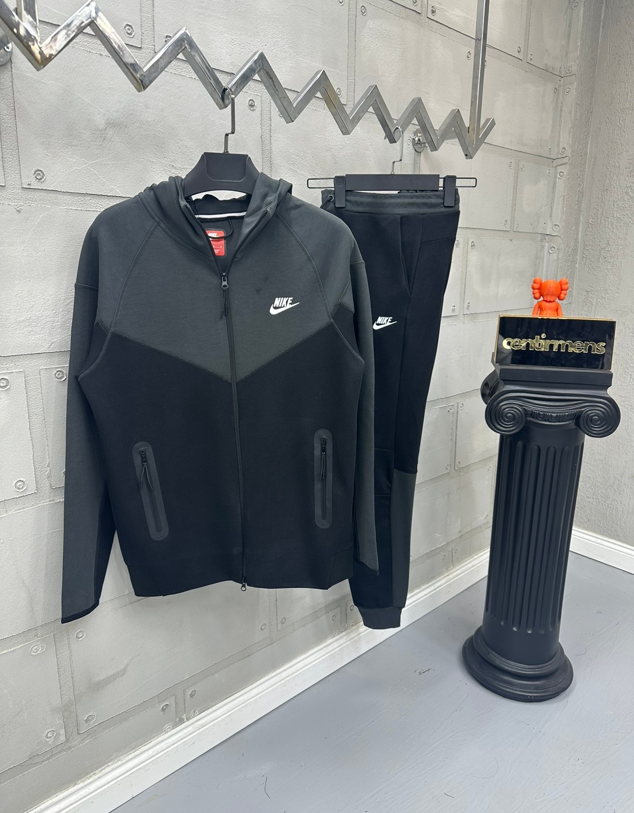 Windrunner Tech Fleece Siyah Gri Eşofman Takımı