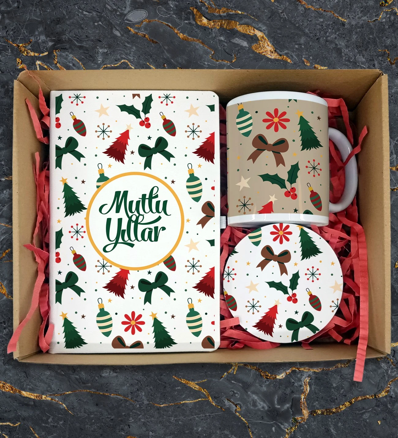 Yılbaşı Özel Tasarımlı Mutlu Yıllar Ajanda Kupa Bardak ve Bardak Altlığı