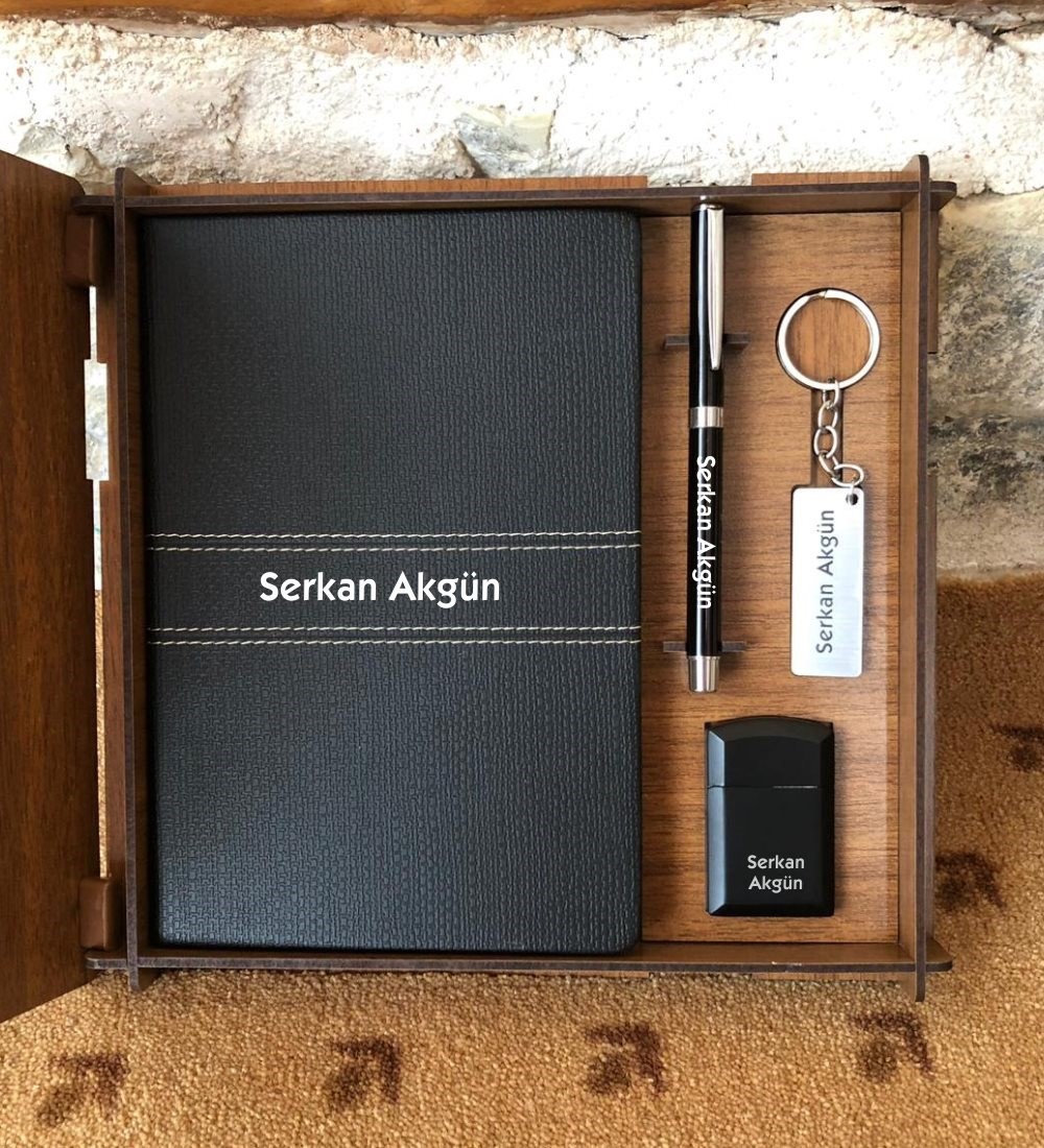 Kişiye Özel İsim Baskılı Ajanda Çakmak Kalem Anahtarlık Seti