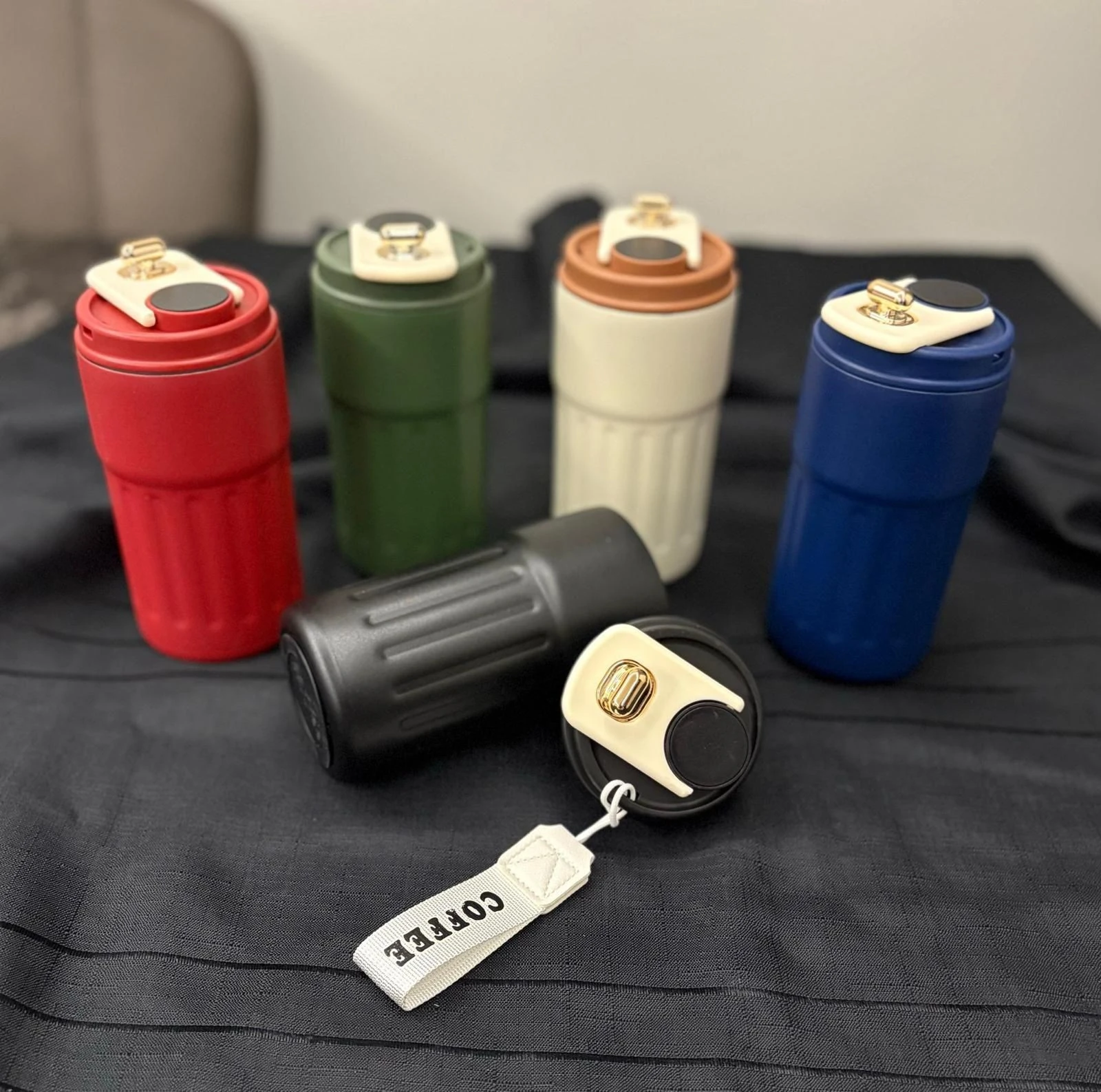 Kişiye Özel Dijital Isı Göstergeli 304 Çelik Termos Mug | İsim Baskılı 400 ml Kupa | 5 Renk Seçeneği