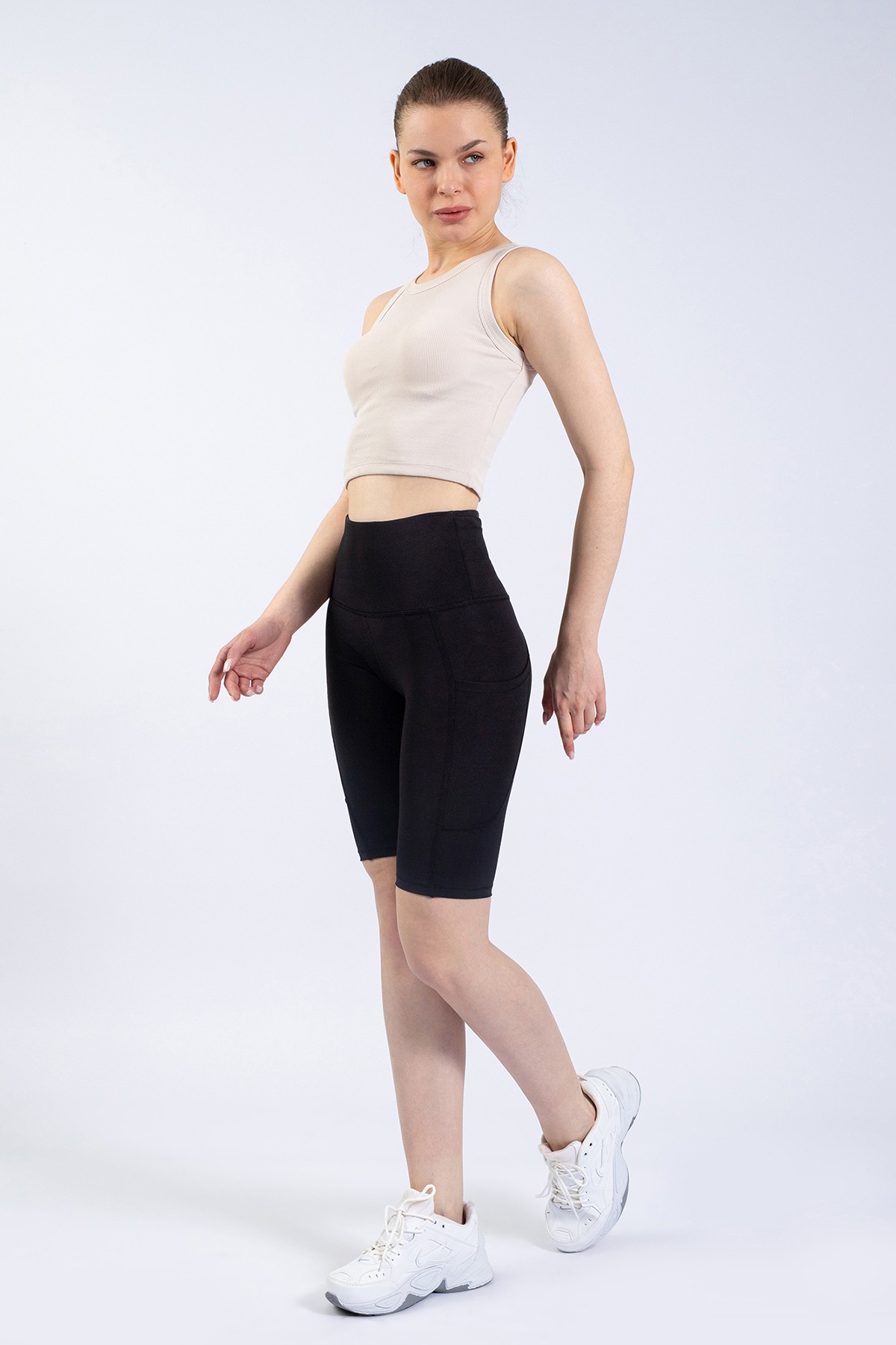 Kadın Geniş Cepli Yüksek Bel Toparlayıcı Sıkılaştırıcı Yoga Dizüstü Tayt 10" - Siyah