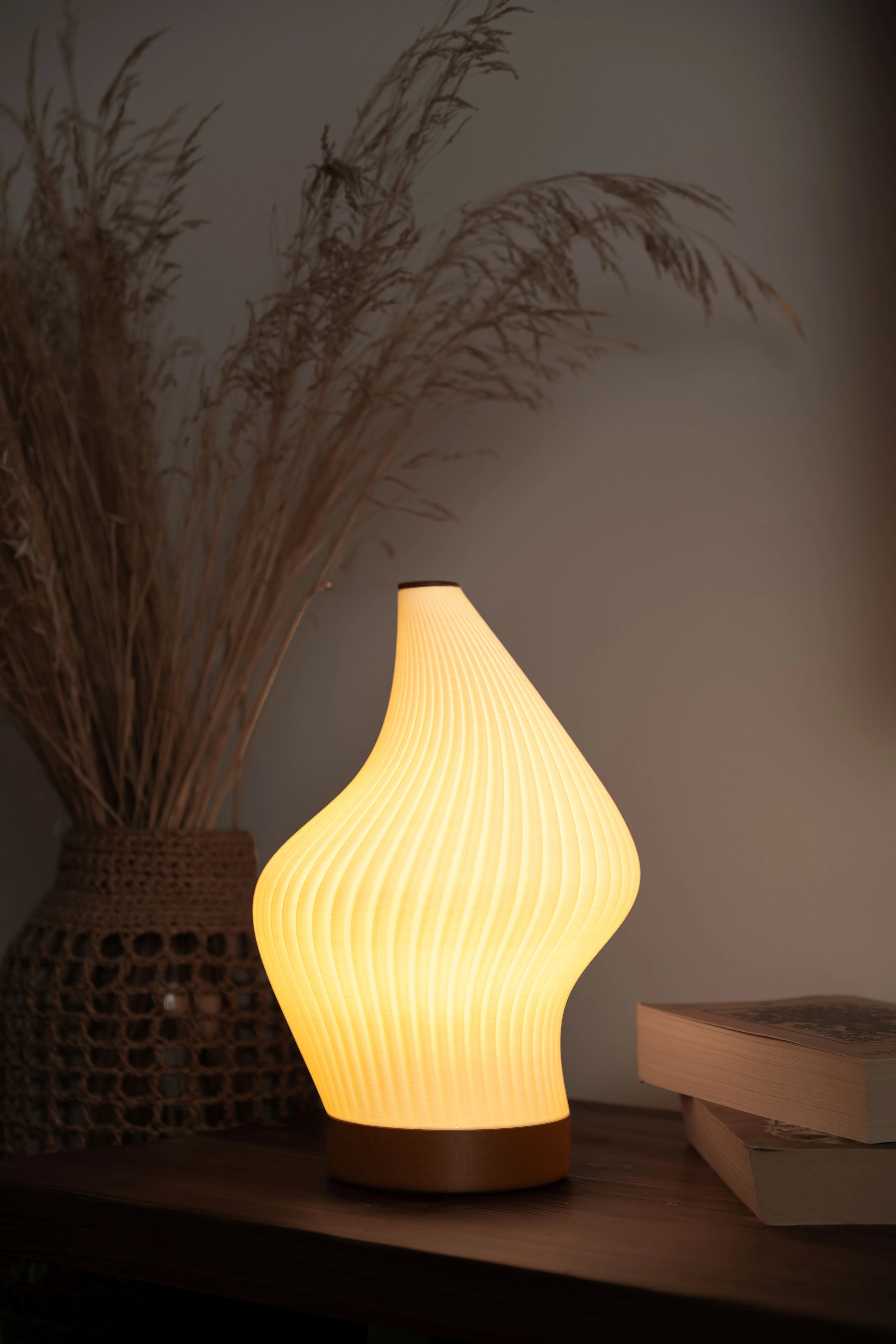 AQUA CEVİZ AHŞAP KALIN TABAN AYDINLATMA