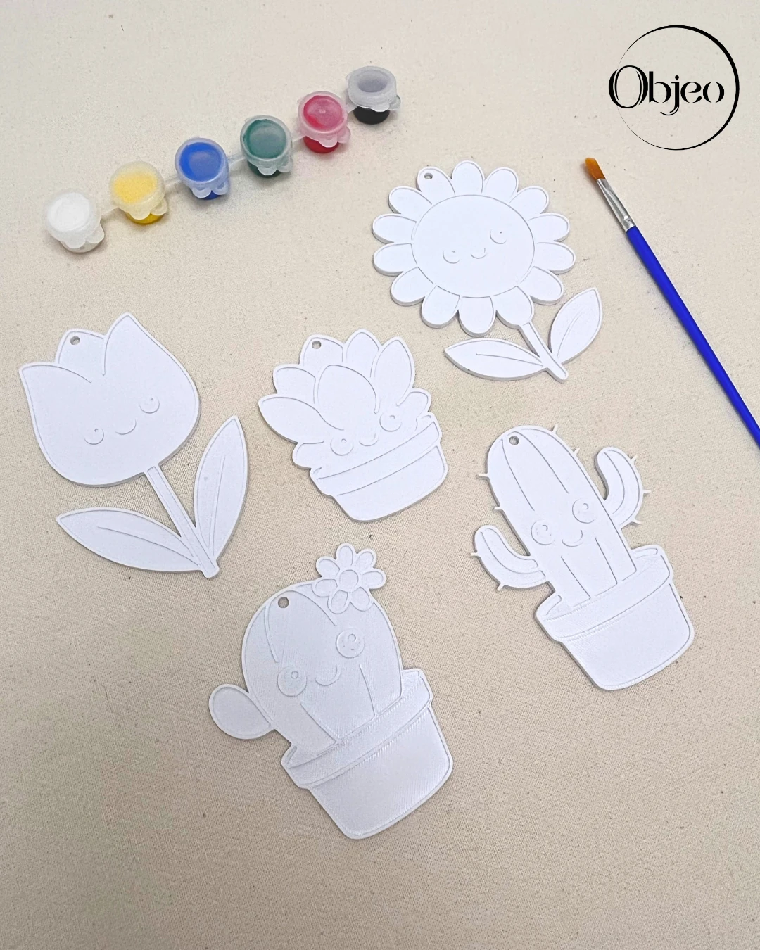 Çiçek Temalı Çocuk Boyama Seti - 5 Parça + 6 Renk Boya + Fırça