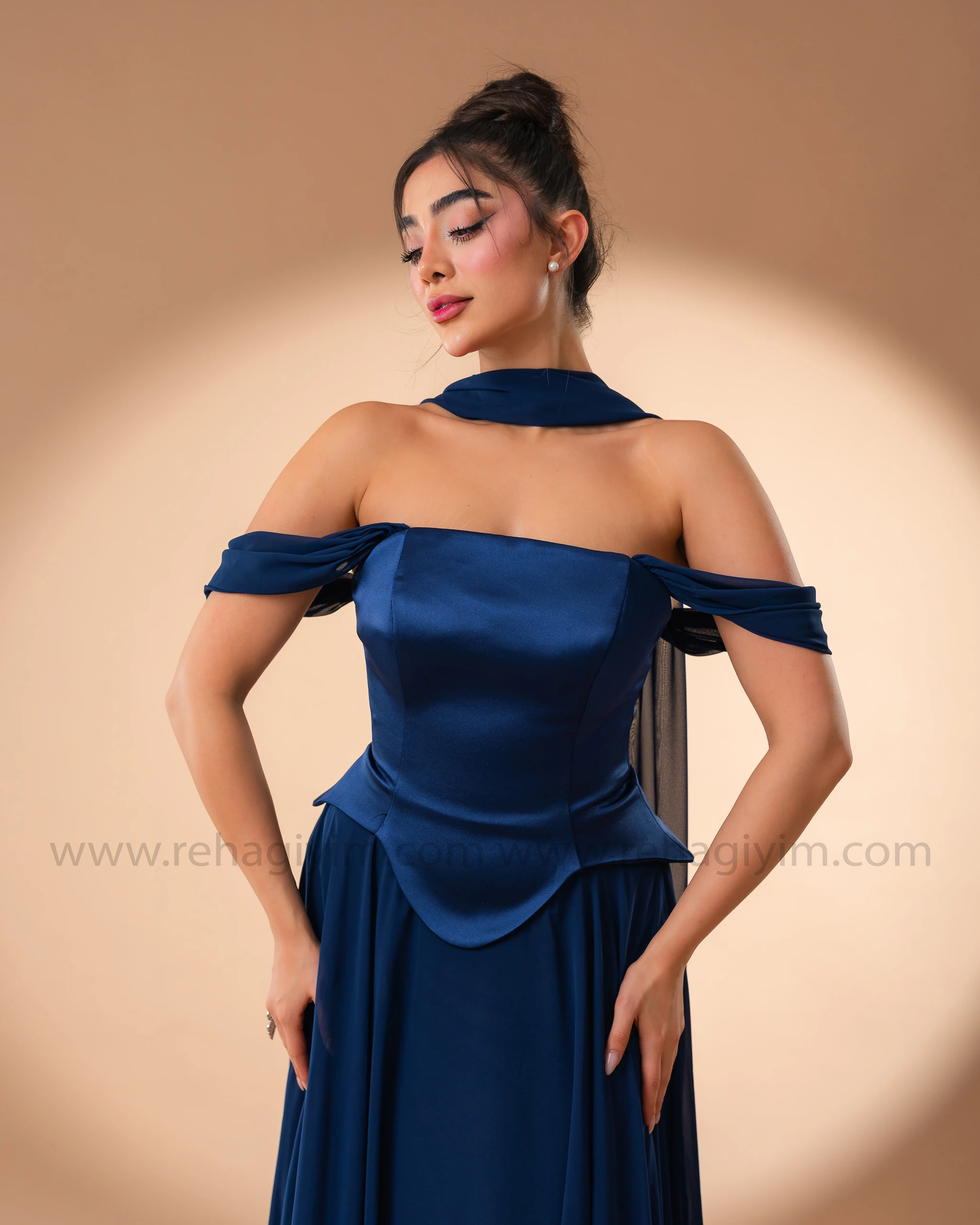 Şal Detaylı Üzeri Saten Altı Şifon Abiye  - Lacivert