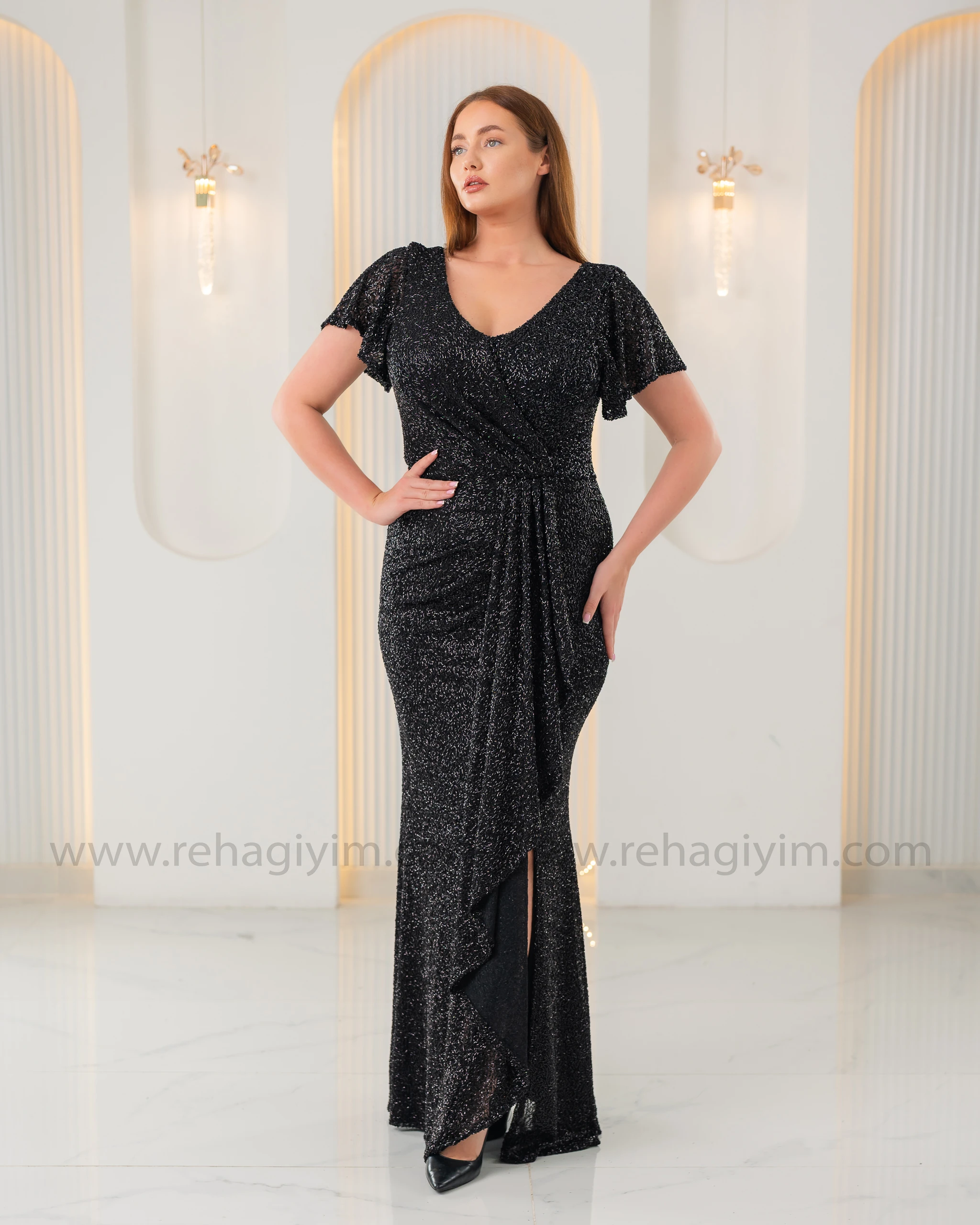 Kısa Kol Yoğun Boncuk Uzun Elbise