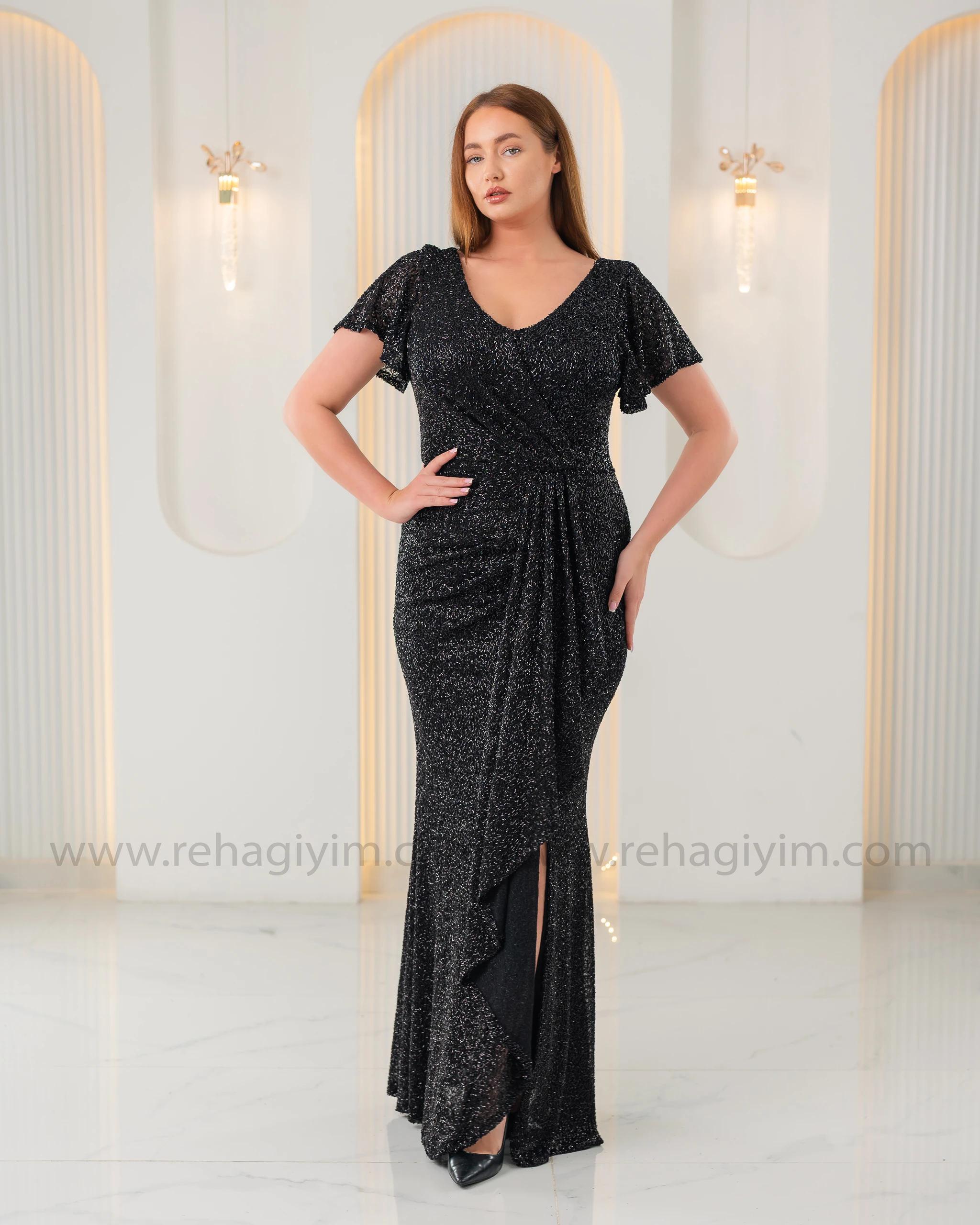 Kısa Kol Yoğun Boncuk Uzun Elbise