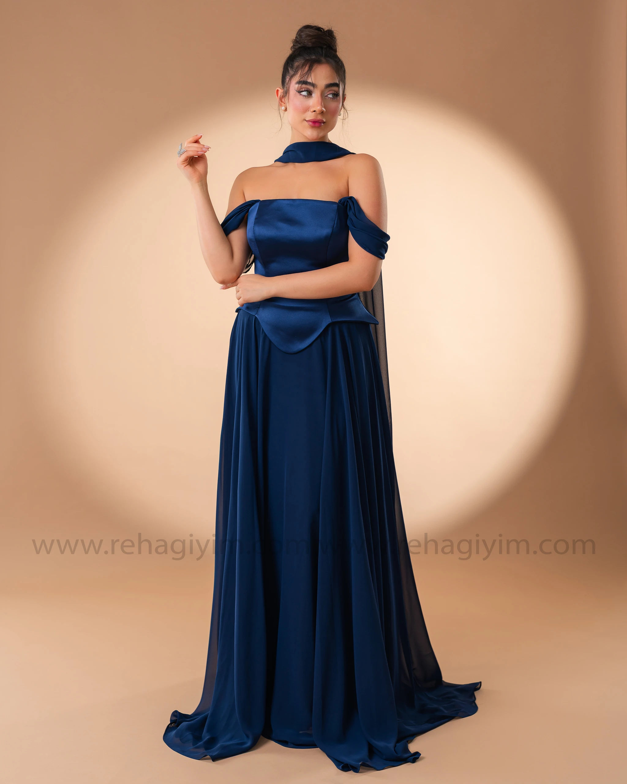 Şal Detaylı Üzeri Saten Altı Şifon Abiye  - Lacivert