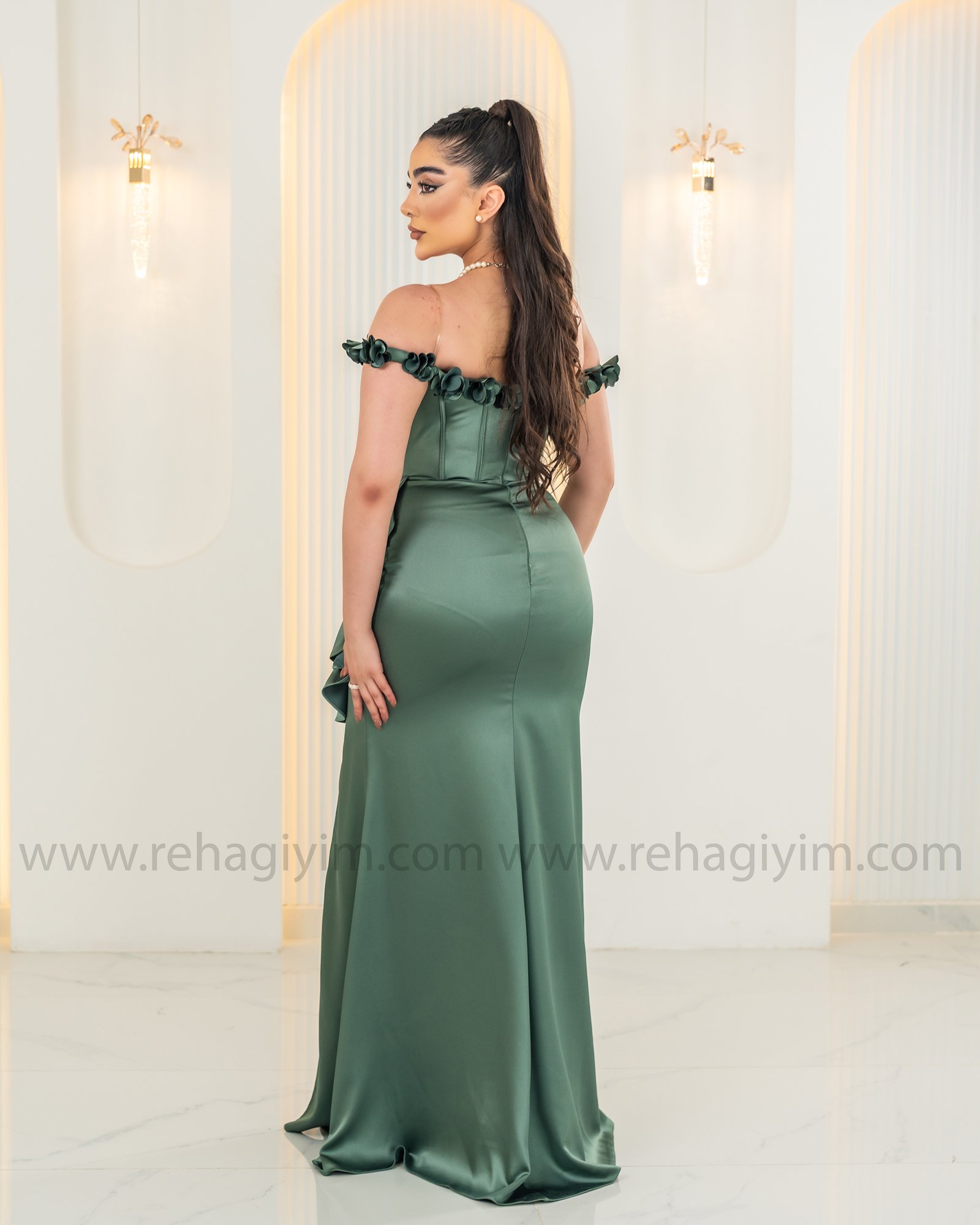 Gül Detaylı Korse Saten Plus - Çağla