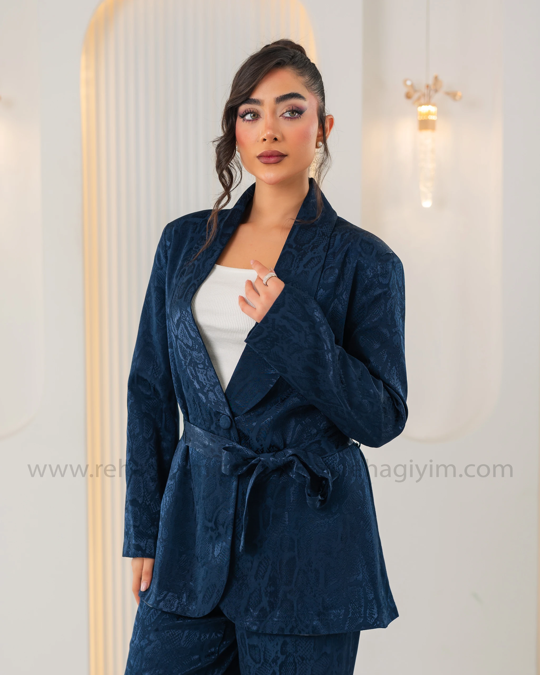 Saten Jakarlı Ceket Pantolon Takım