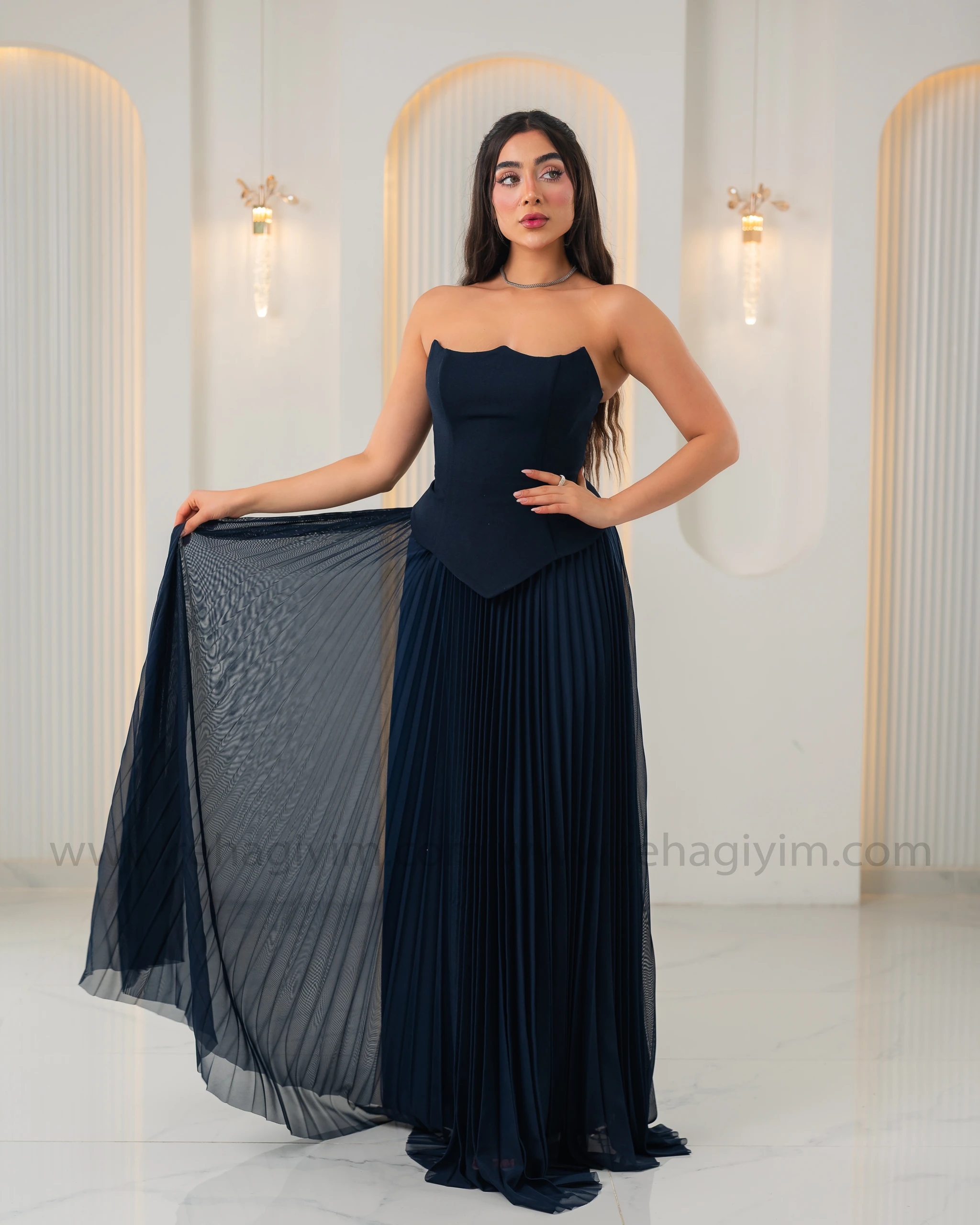 Üstü Krep Altı Şifon Tasarım Abiye Elbise - Lacivert