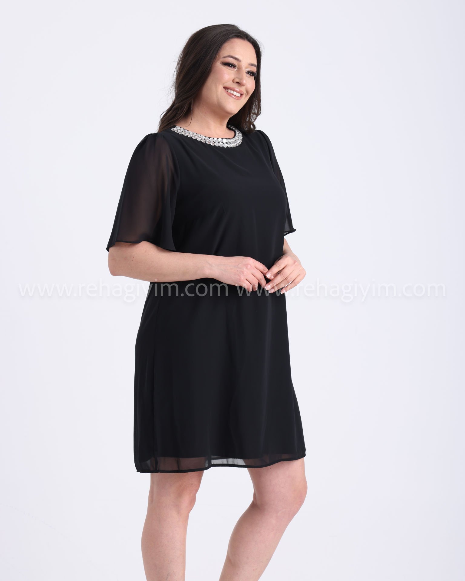 Taş Kolye Model Şifon Elbise