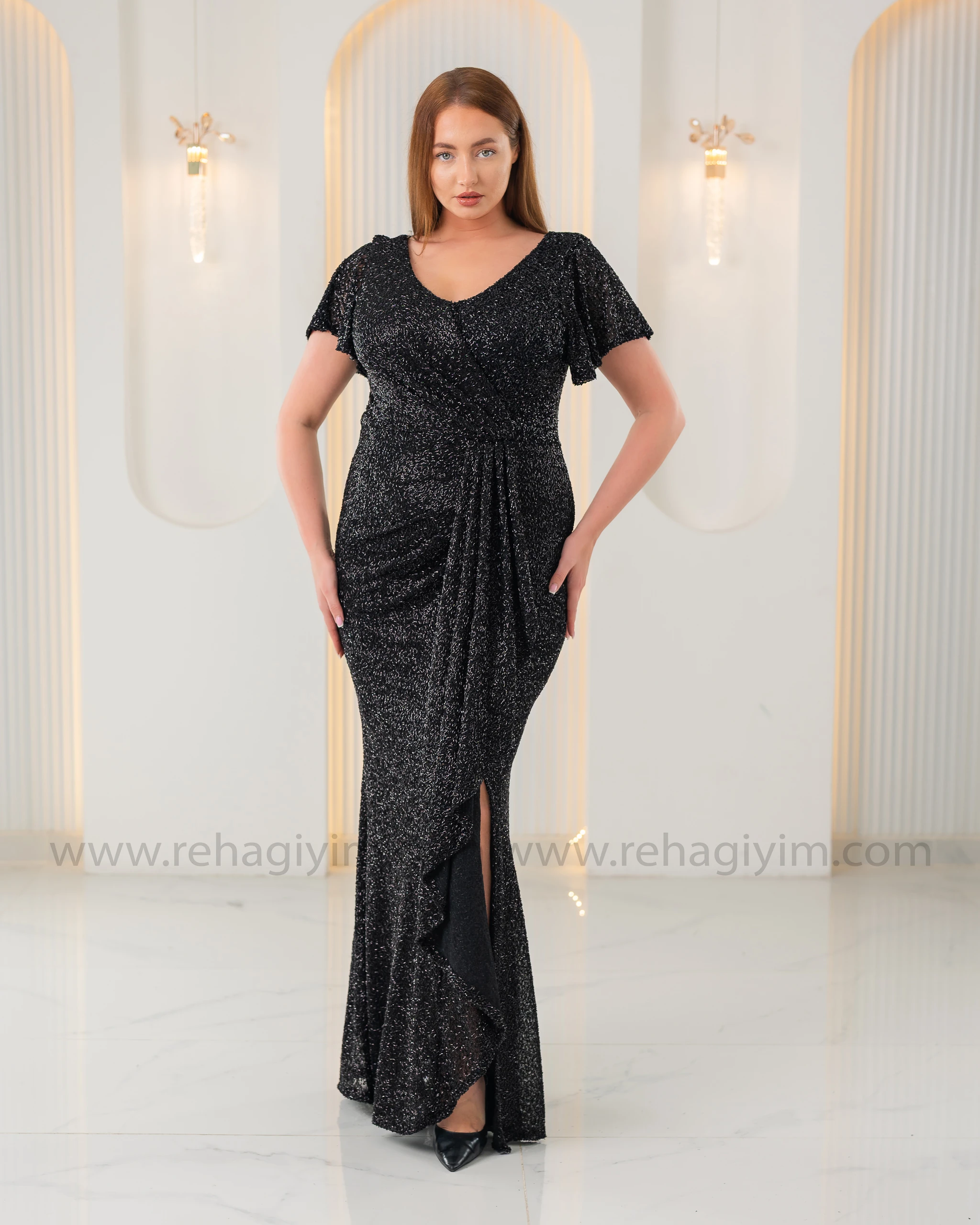 Kısa Kol Yoğun Boncuk Uzun Elbise