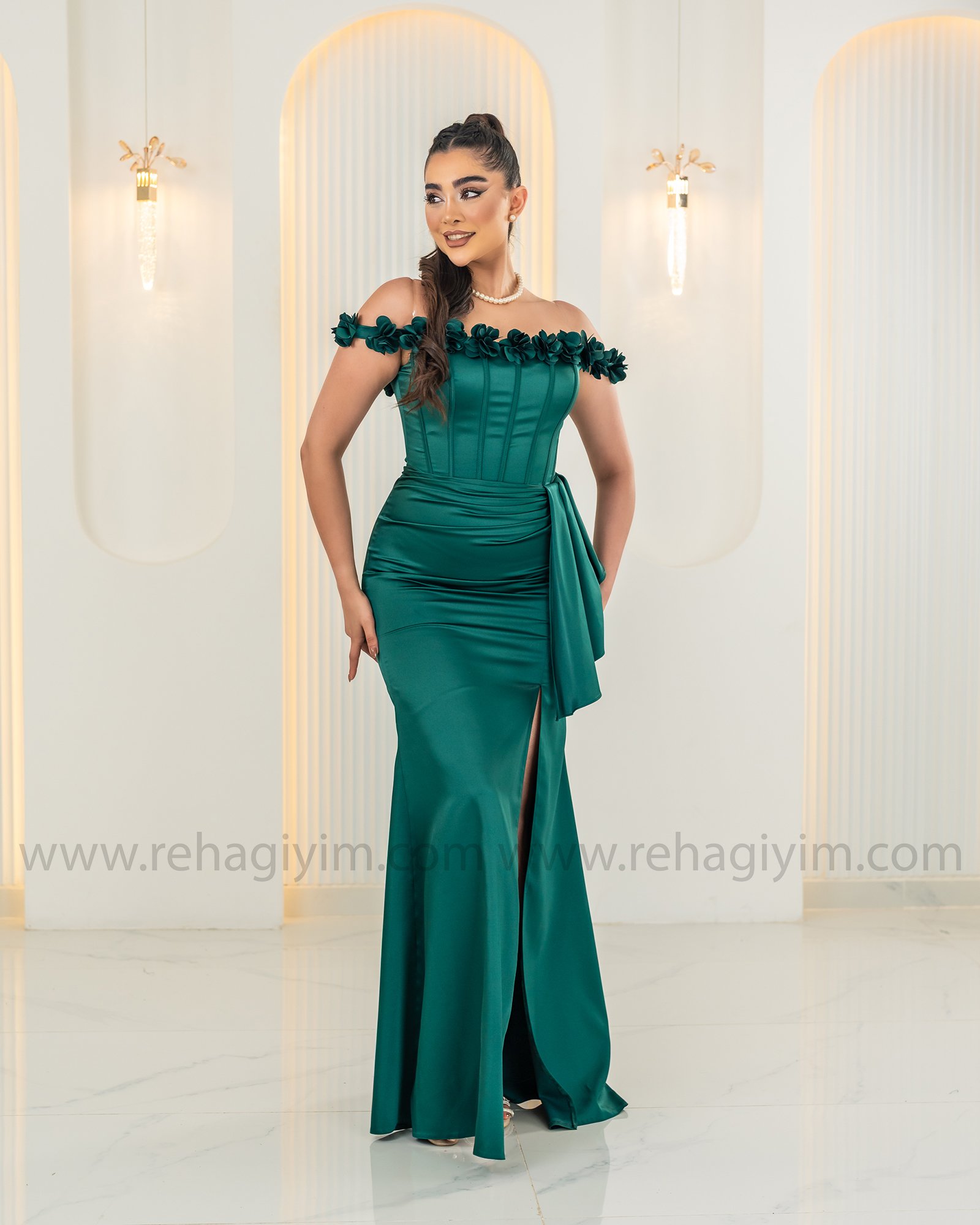 Gül Detaylı Korse Saten Plus - yeşil