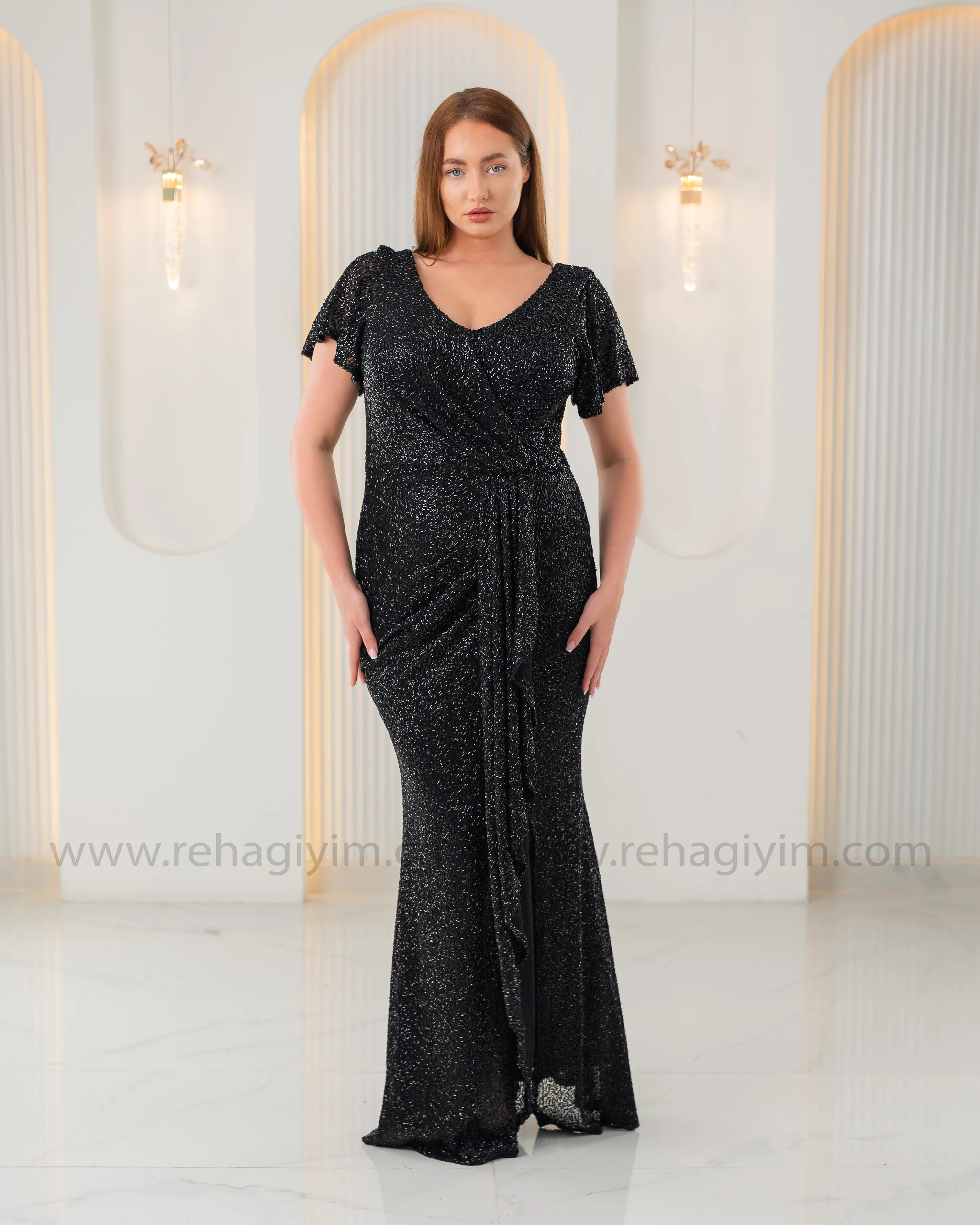 Kısa Kol Yoğun Boncuk Uzun Elbise