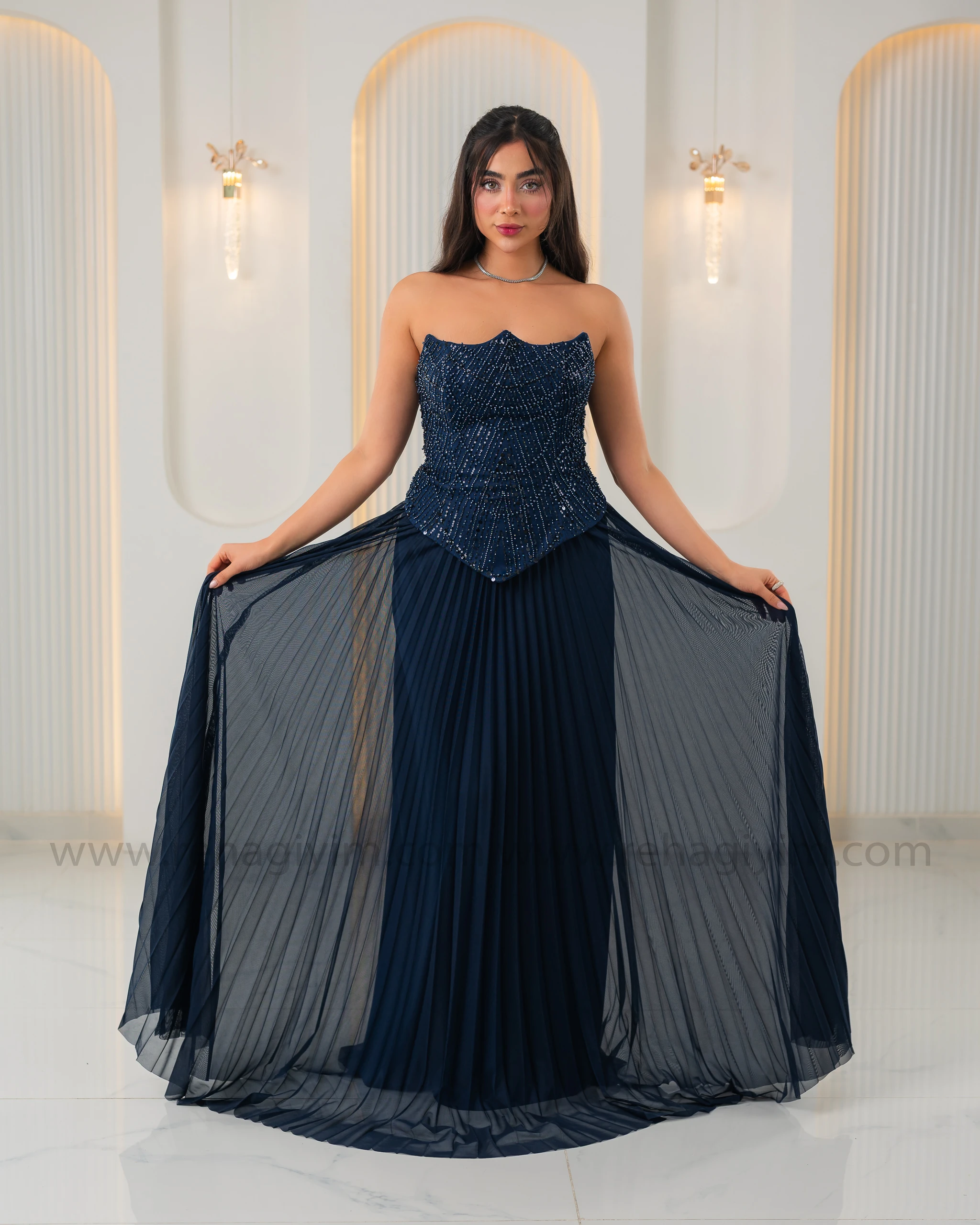 Kalp Yaka Taş İşlemeli Pilise Etek Abiye Elbise