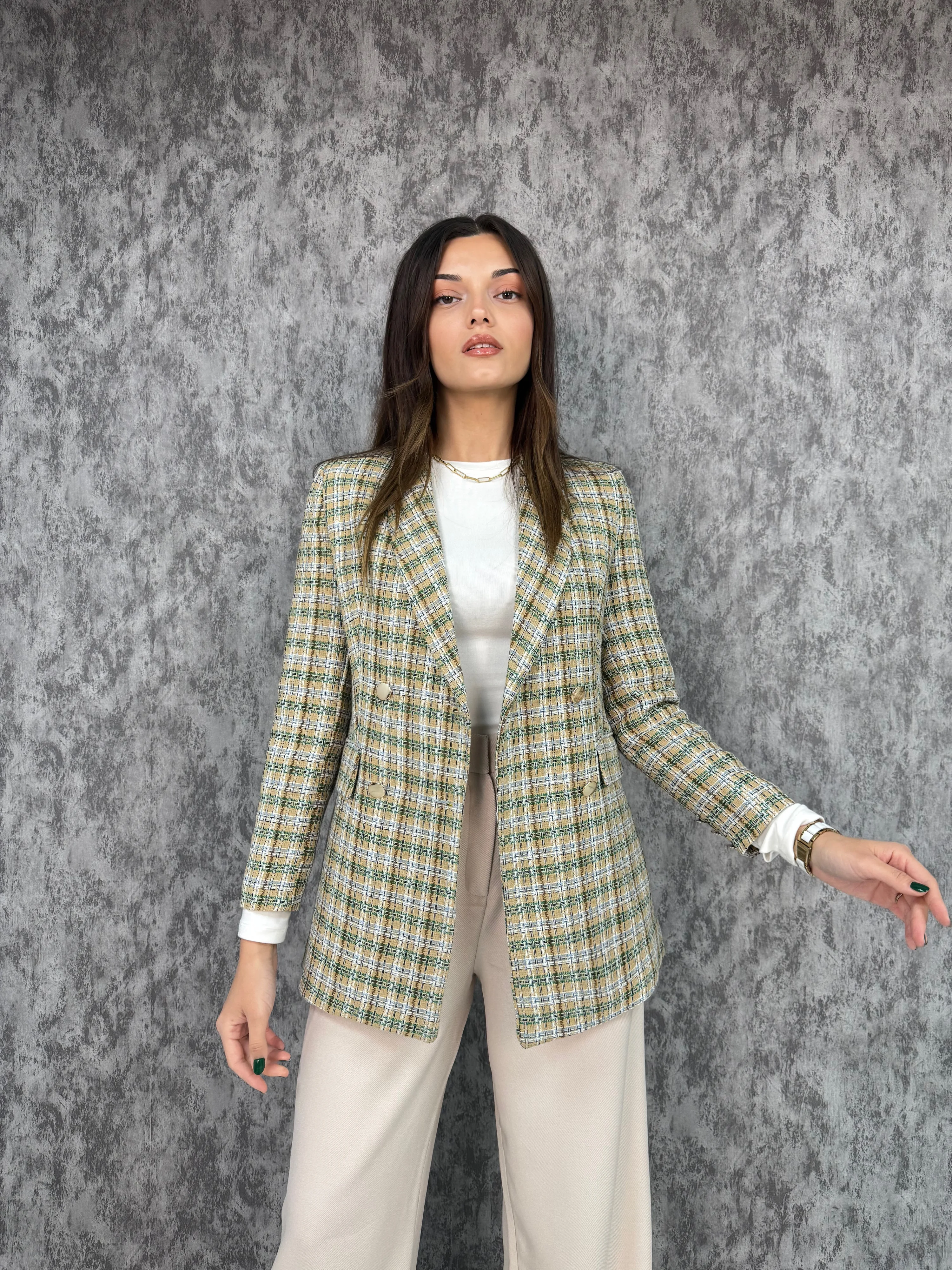 Şal Yaka Kışlık Şanel Ceket