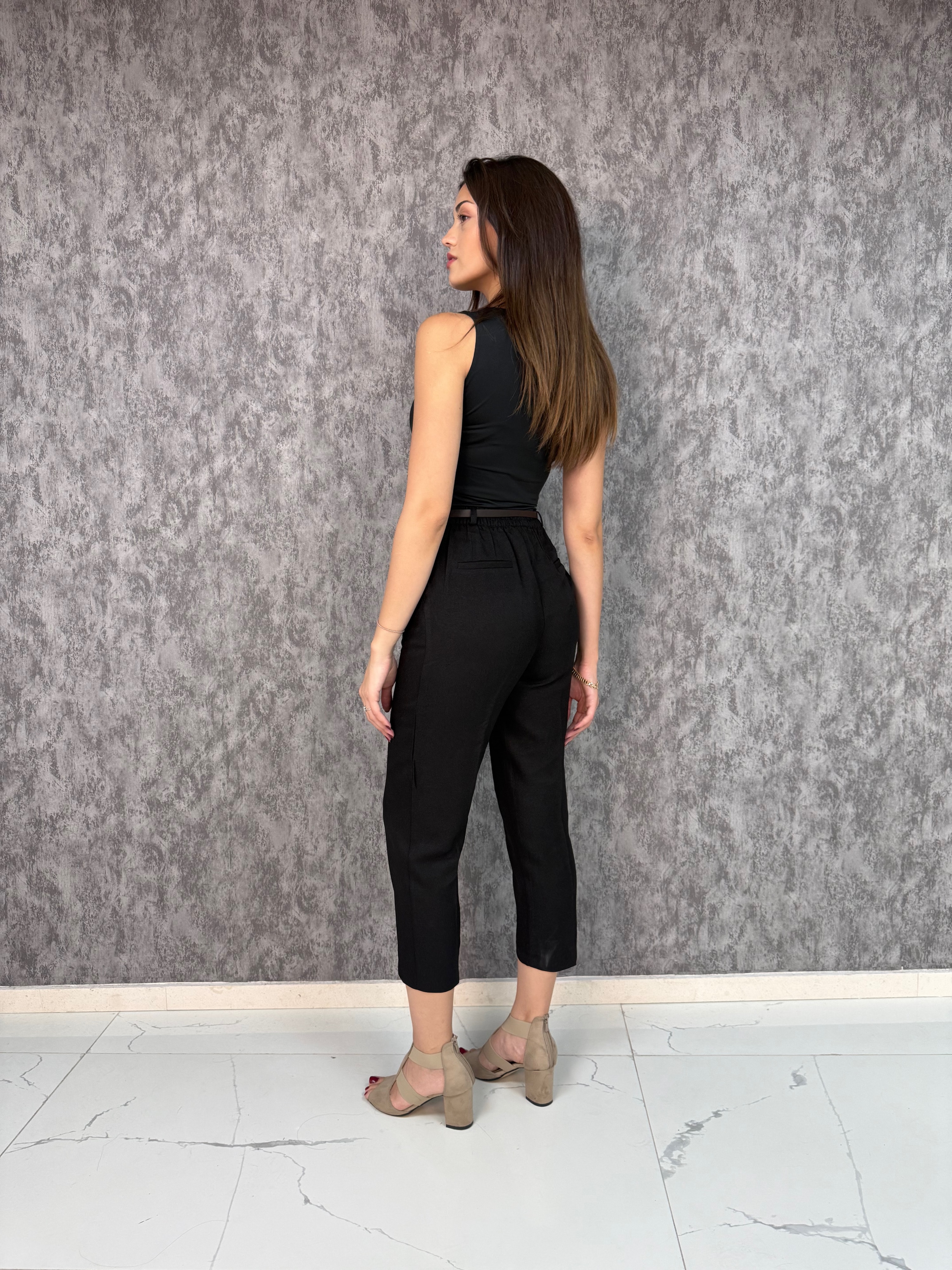 Kemerli Yüksek Bel Havuç Pantolon