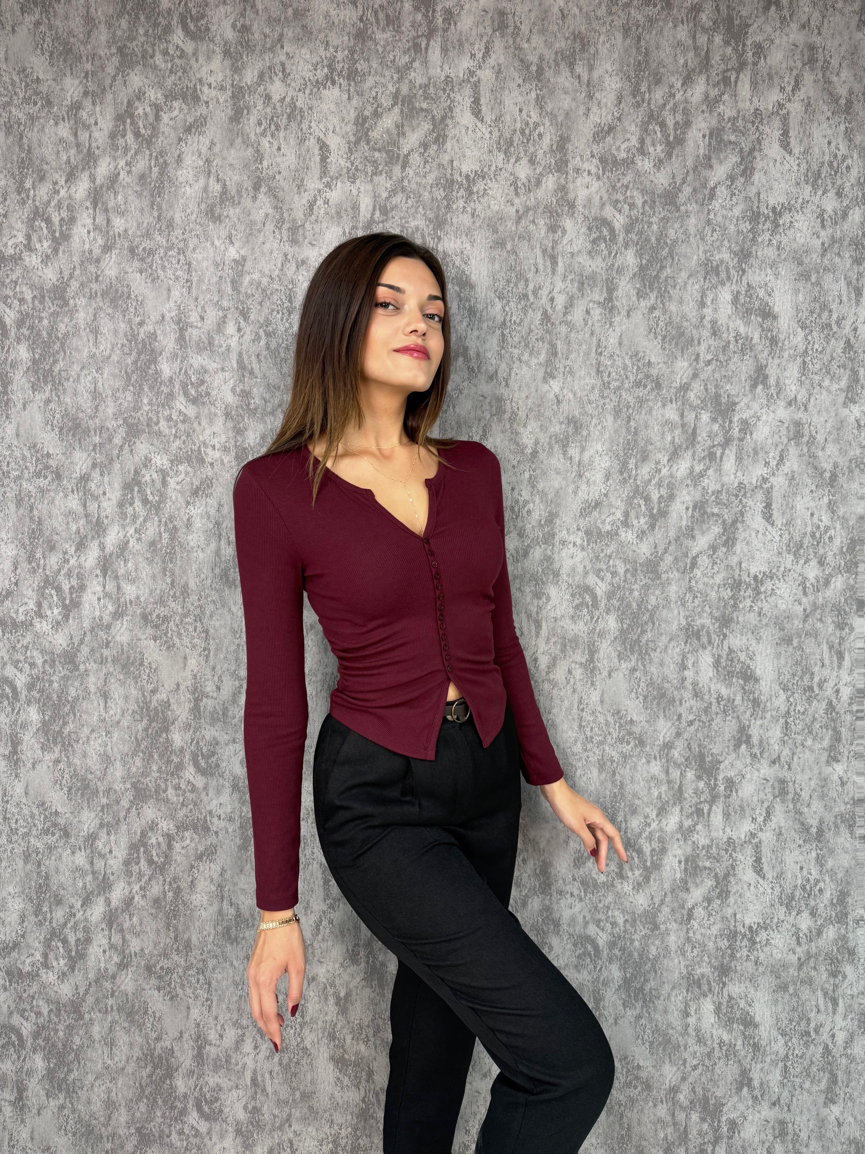 Düğme Detaylı Büzgülü Bluz - Bordo