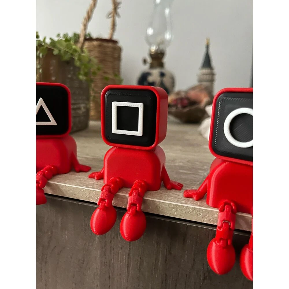 Squid Game 3'lü figür