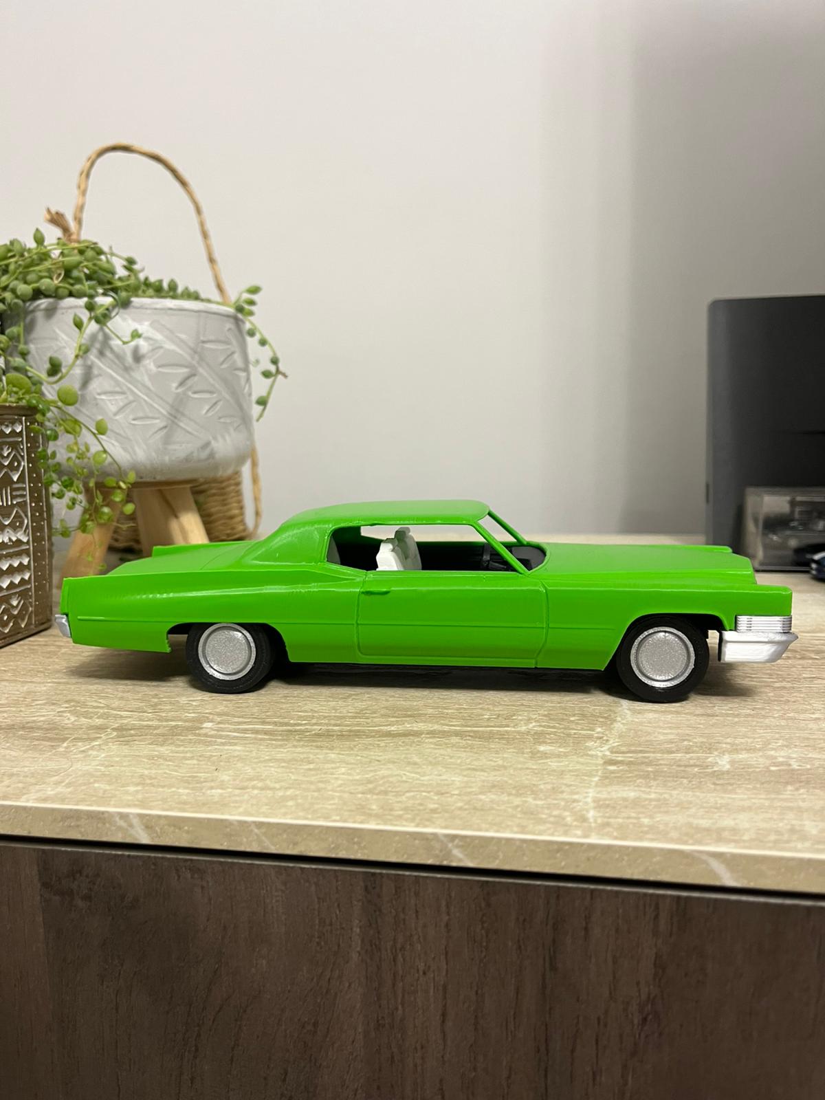Eşref Rüya Arabası- Model Araba - Cadillac Deville 1970