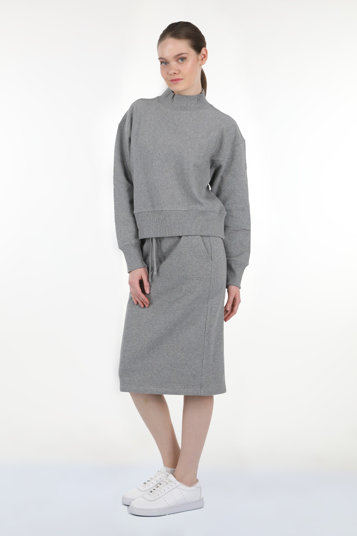 Gray Knitted Marginal Series Skirt