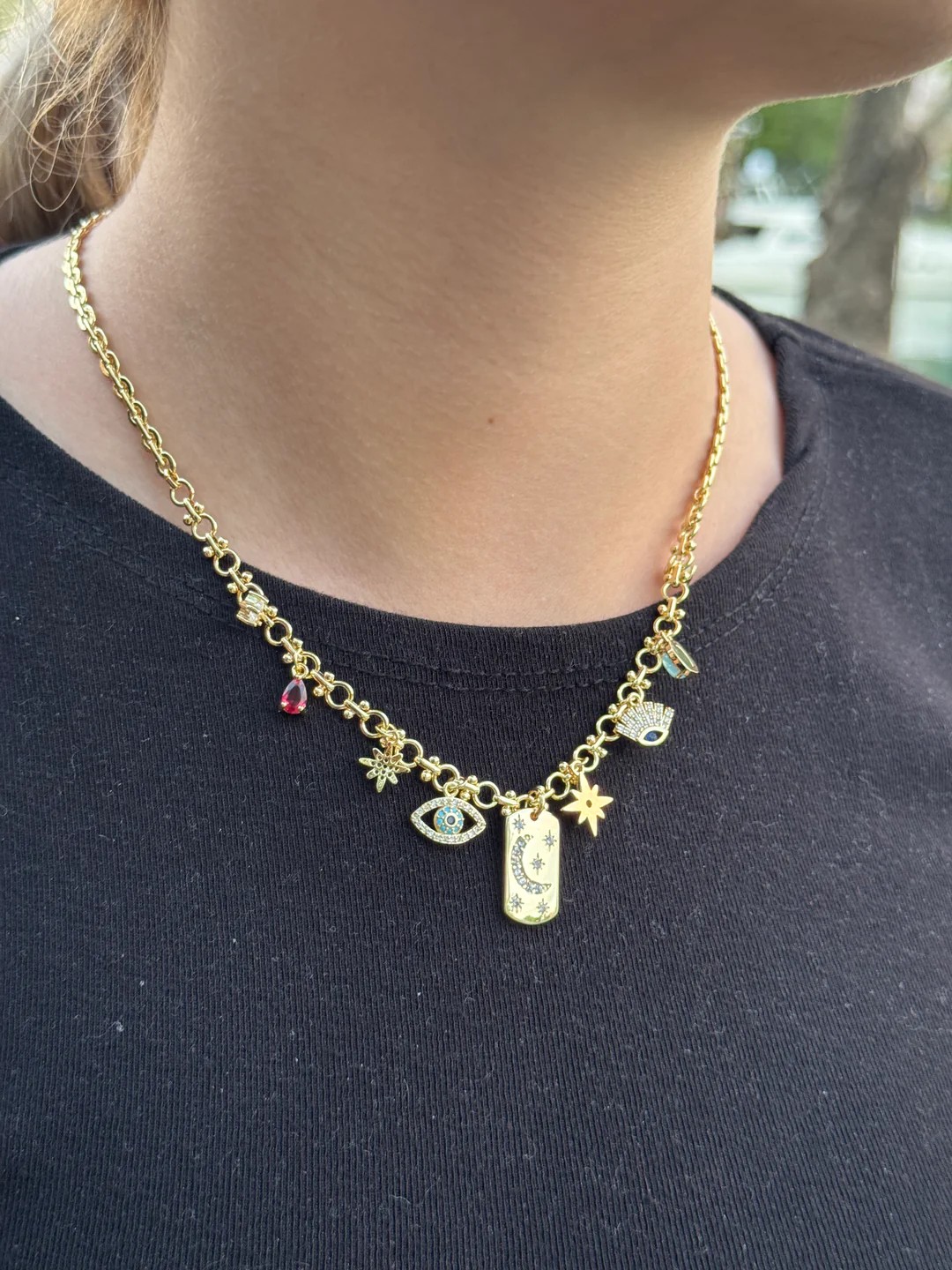 VİP ÇOKLU CHARMLI GOLD KOLYE