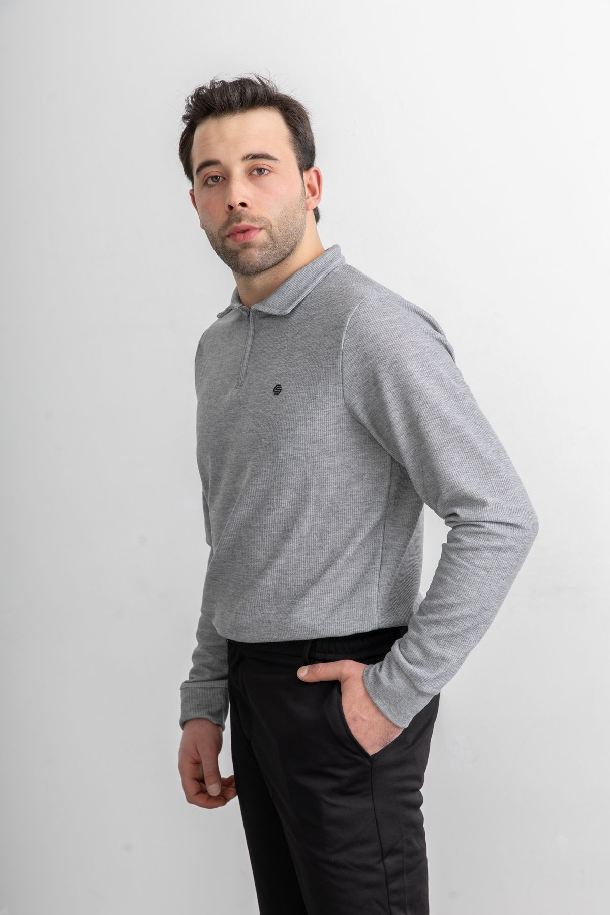 Erkek Yarım Fermuarlı Dik Yaka Uzun Kol Sweatshirt