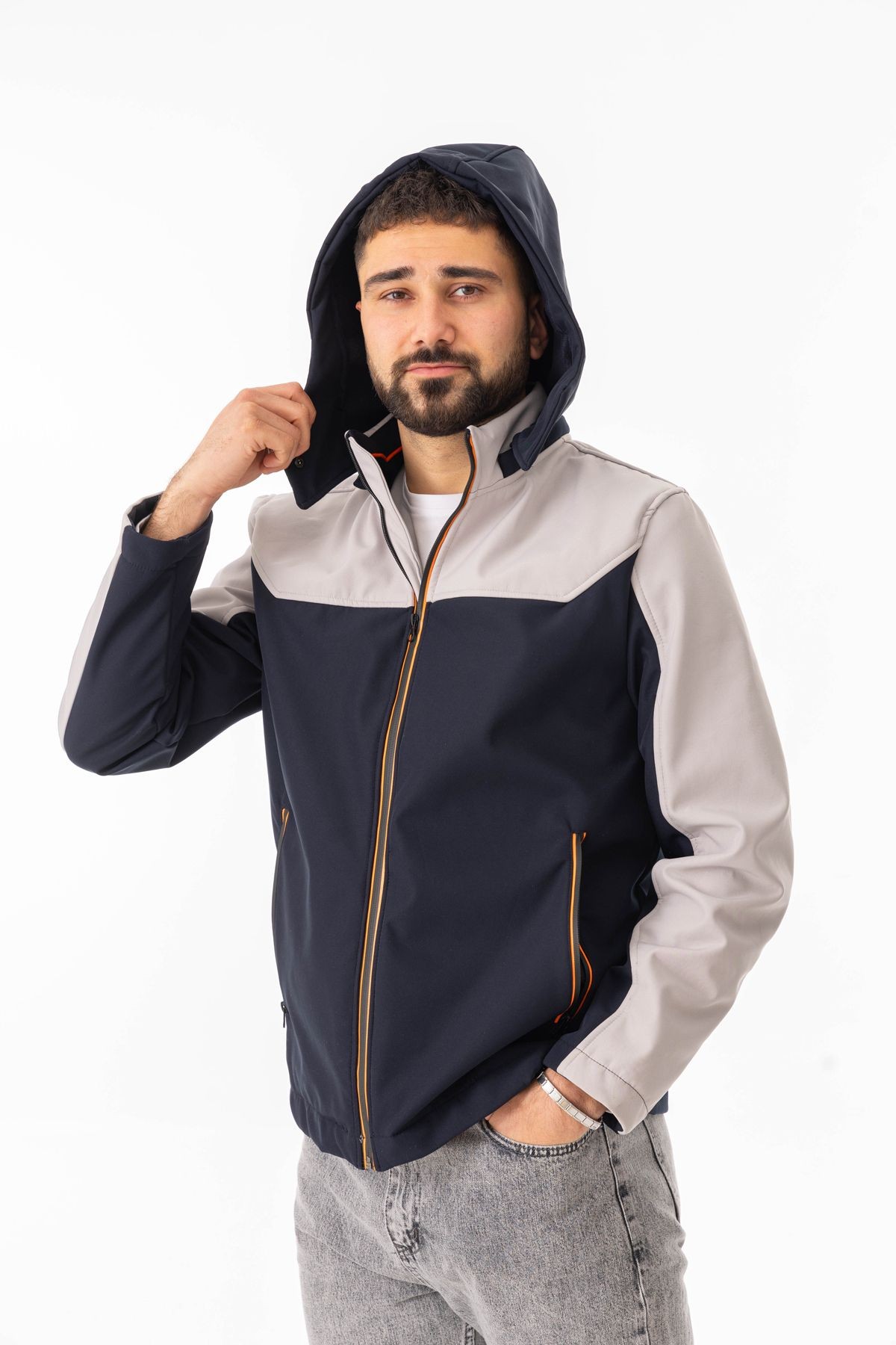 Yüksel Ergül Erkek Suya Dayanıklı Kapüşonlu Mevsimlik Soft Shell Mont 8107