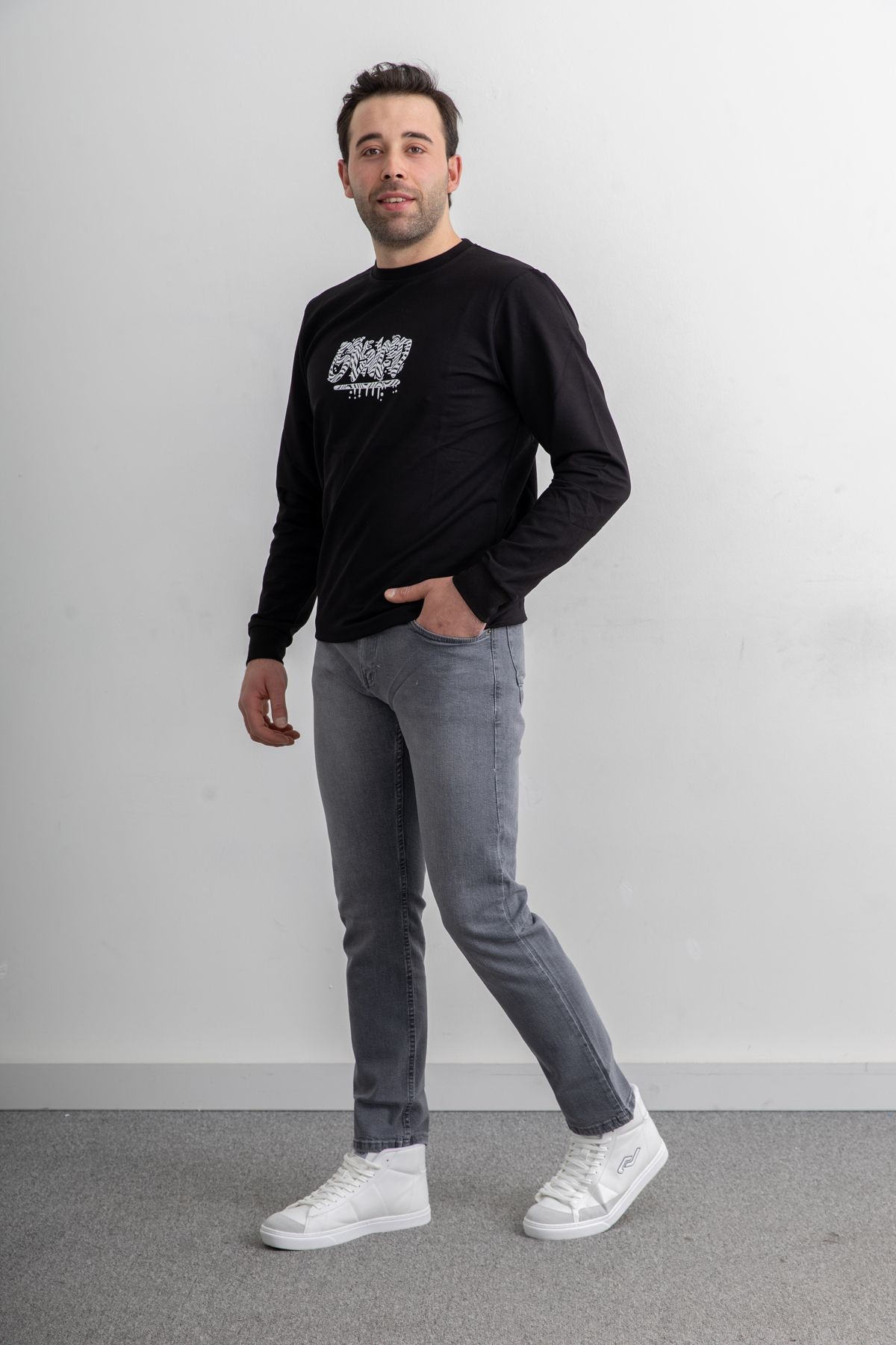 Erkek Rahat Kalıp Premium Kumaş Regular Fit Kot Pantolon