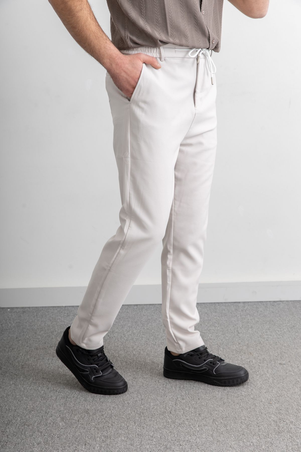 Erkek Beli Lastikli İpli Cepli Rahat Kesim Double Kumaş Jogger Pantolon