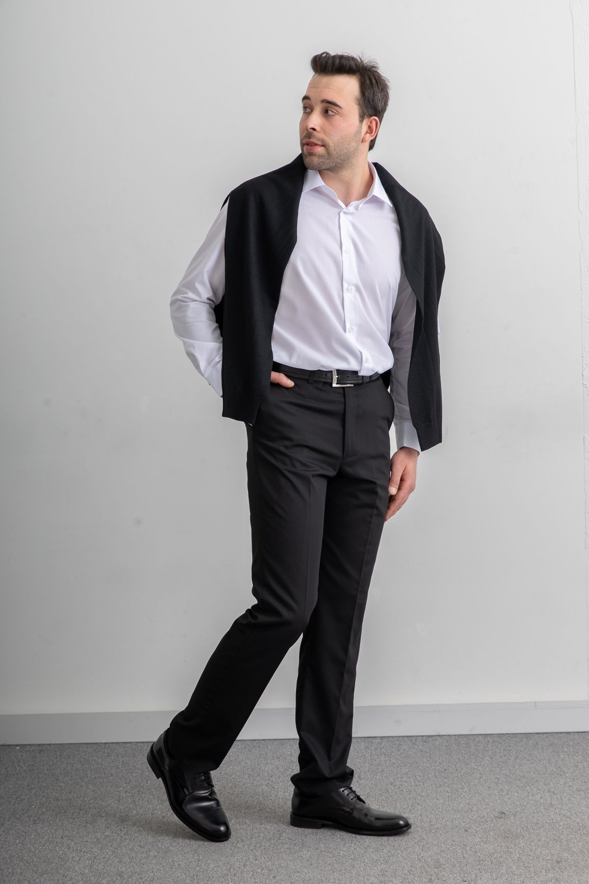 Erkek Kolay Ütülenebilir Slimfit Kesim Dar kesim gömlek main variant image